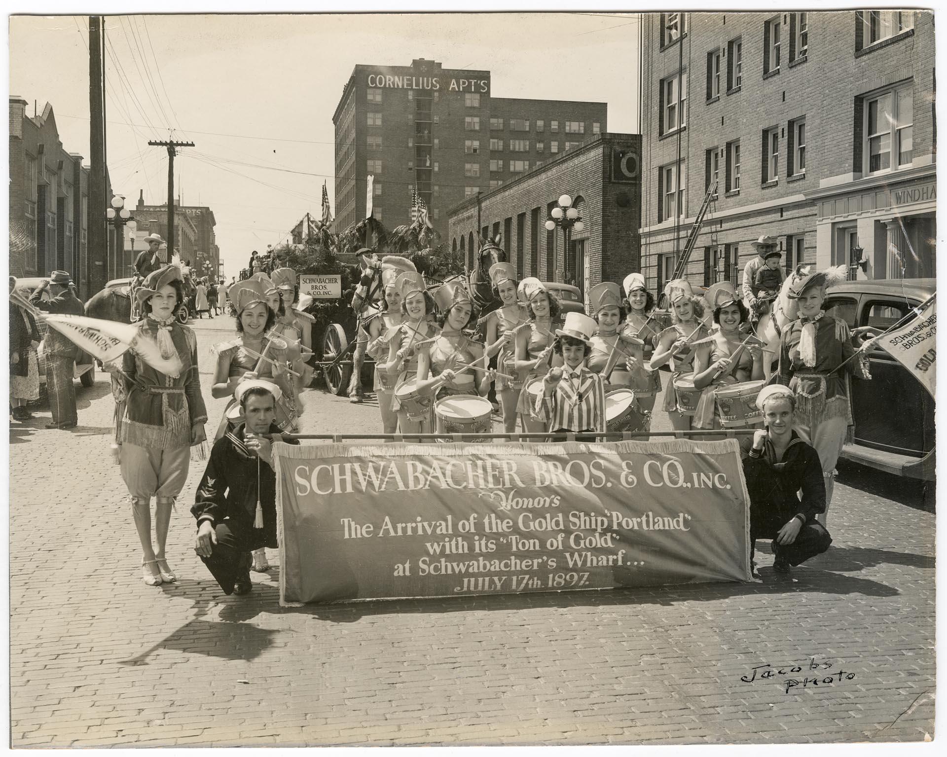 Image of Schwabacher Bros. band waiting to join parade, Seattle, July 29, 1938