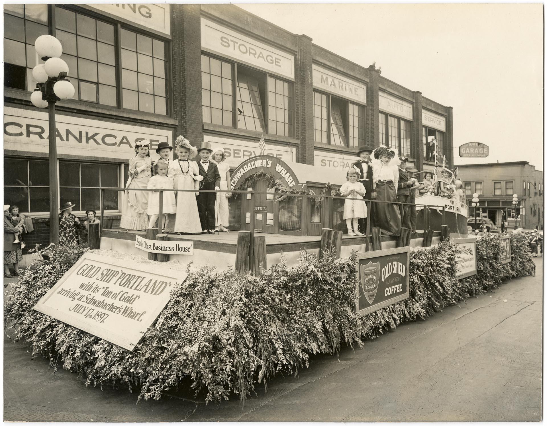 Image of Children on Schwabacher Bros. parade float, Seattle, July 29, 1938