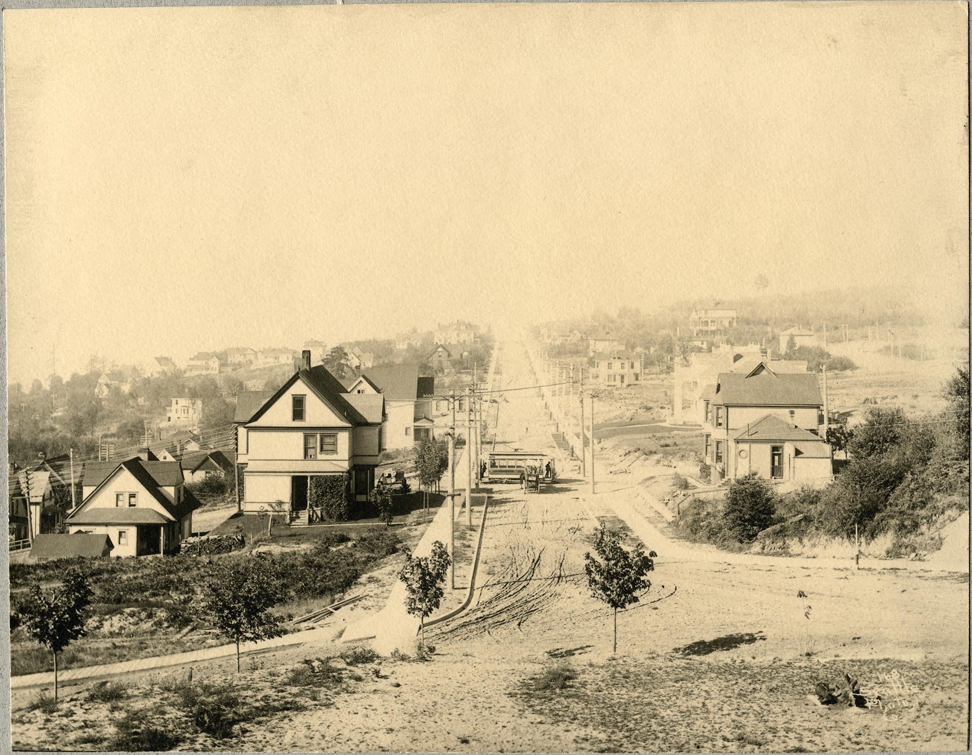 Image of West-facing view of Queen Anne Hill, Seattle, circa 1905