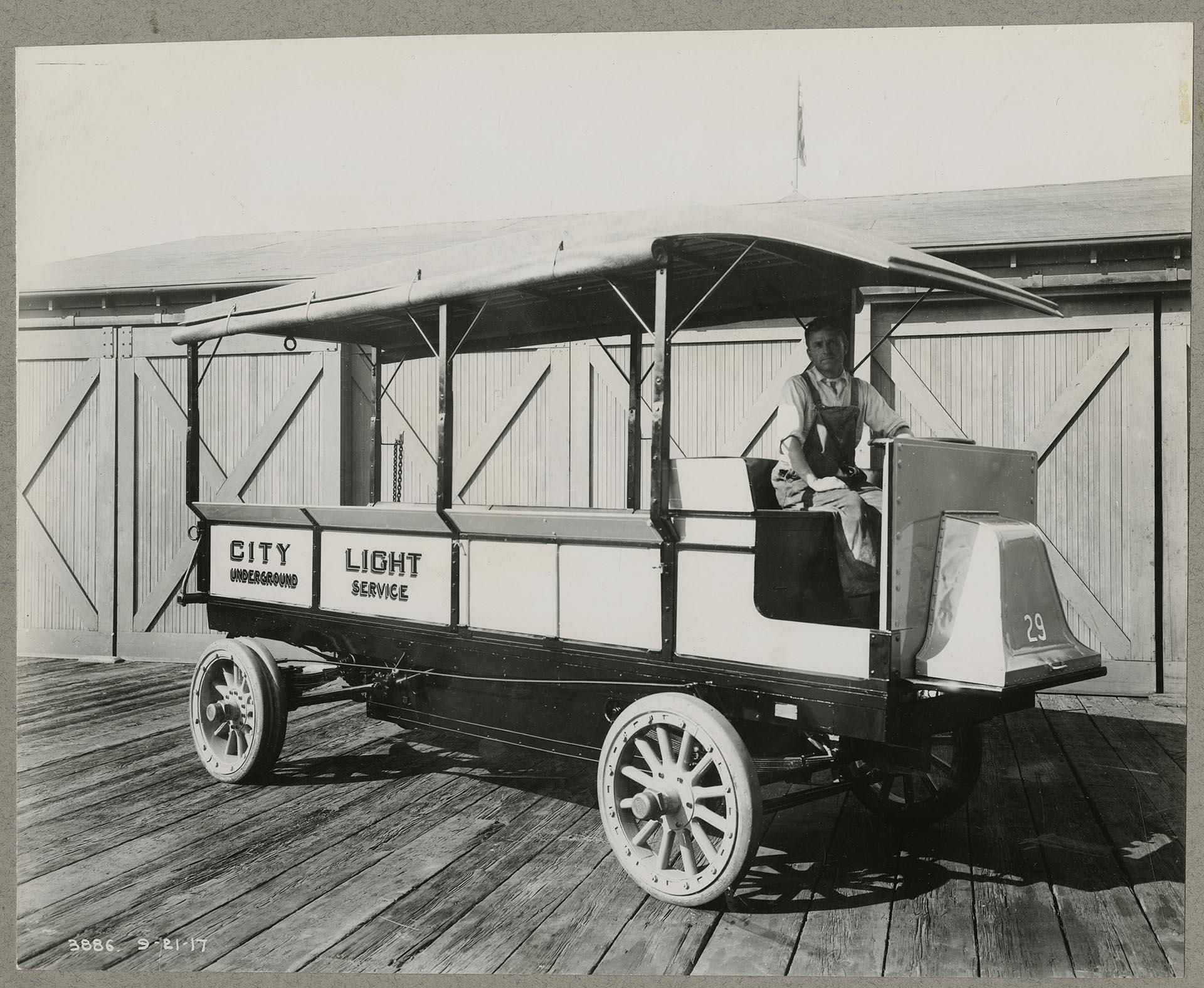 Image of Seattle City Light service truck, September 21, 1917