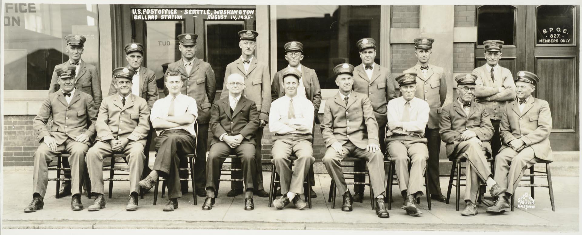 Image of U.S. Post office employees in front of Ballard Station, Seattle, August 14, 1935