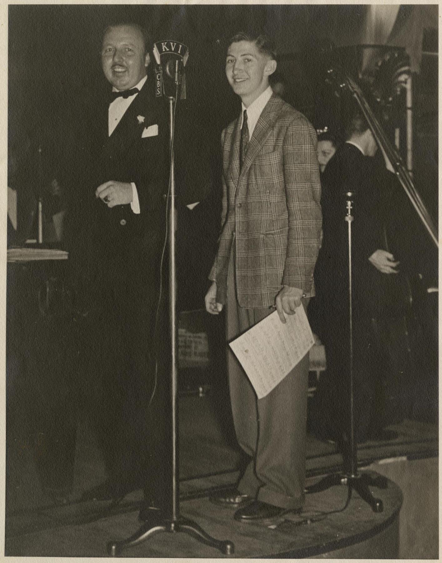 Image of Bob Young and radio announcer on stage at Trianon, Seattle, circa 1938
