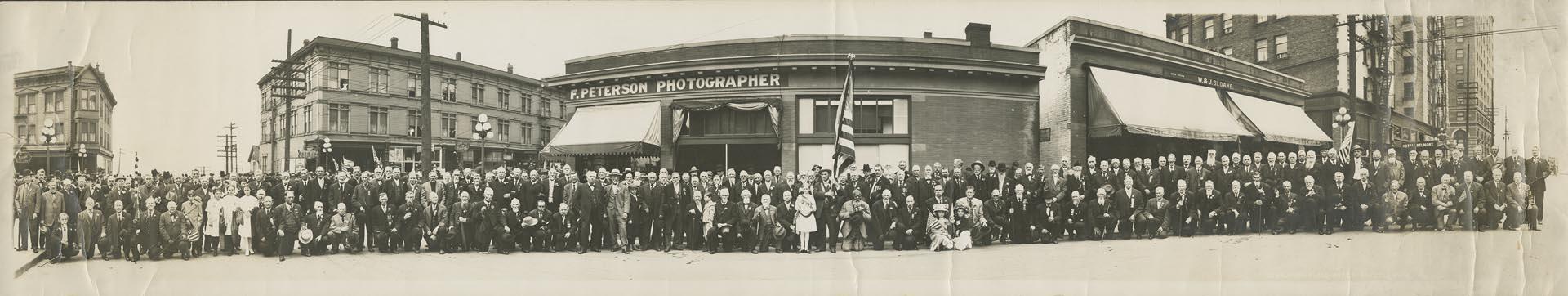 Image of Grand Army of the Republic gathering, Seattle, July 4, 1912