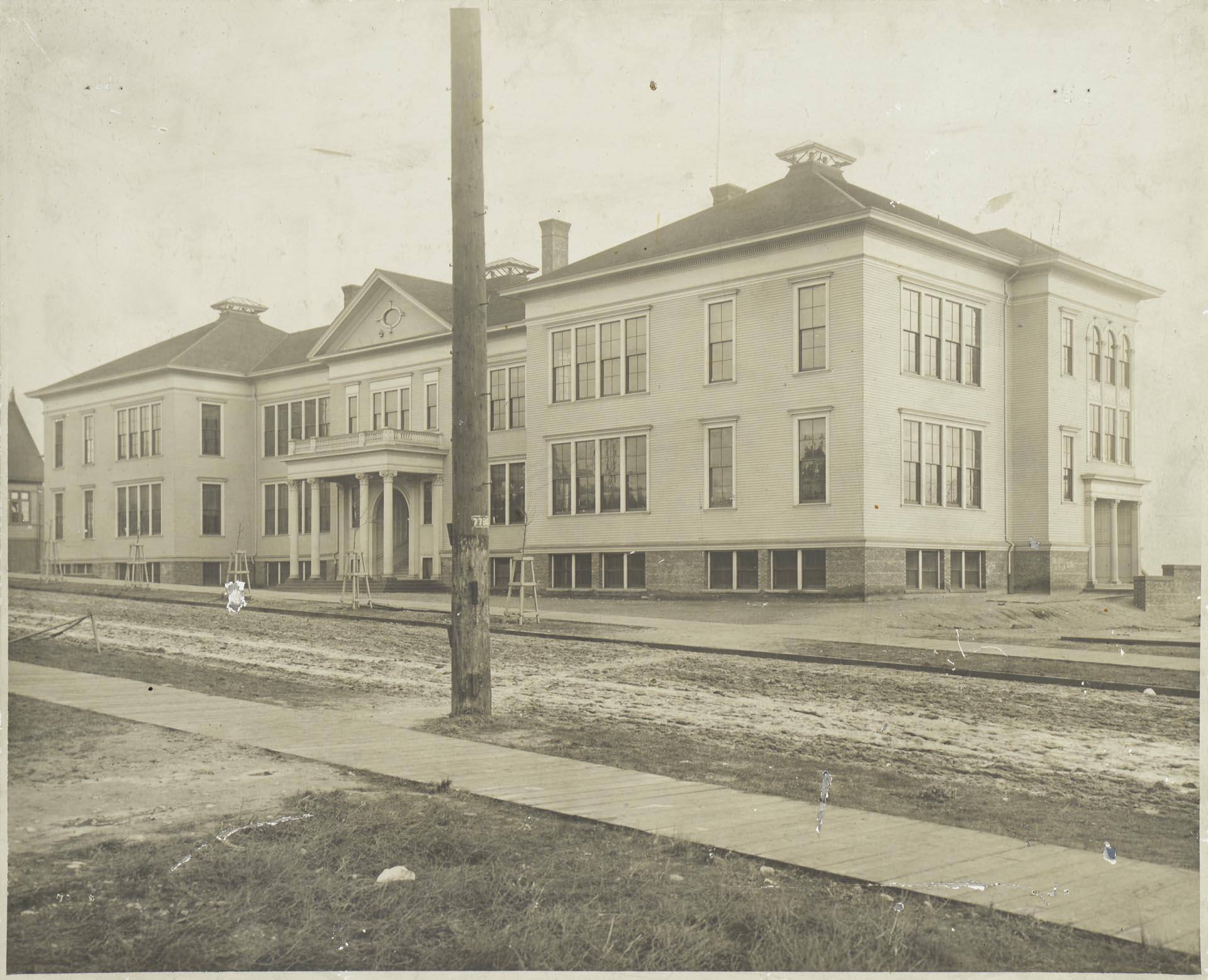 Image of Warren Avenue School, Seattle, 1903
