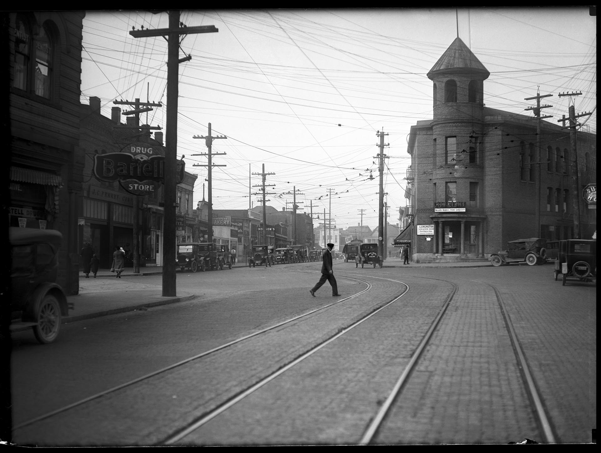 Image of View along Ballard Avenue with City Hall building, Seattle, October 19, 1925