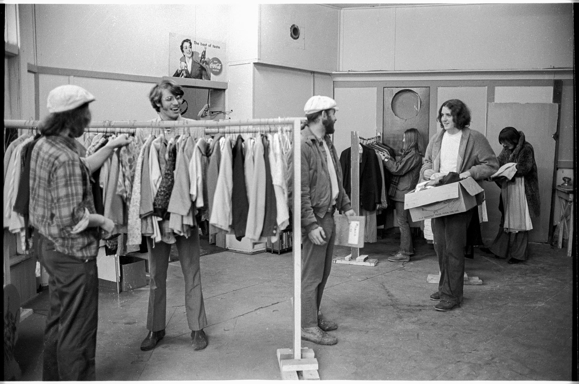 Image of SLF members working in Georgetown Free Store, December 15, 1970