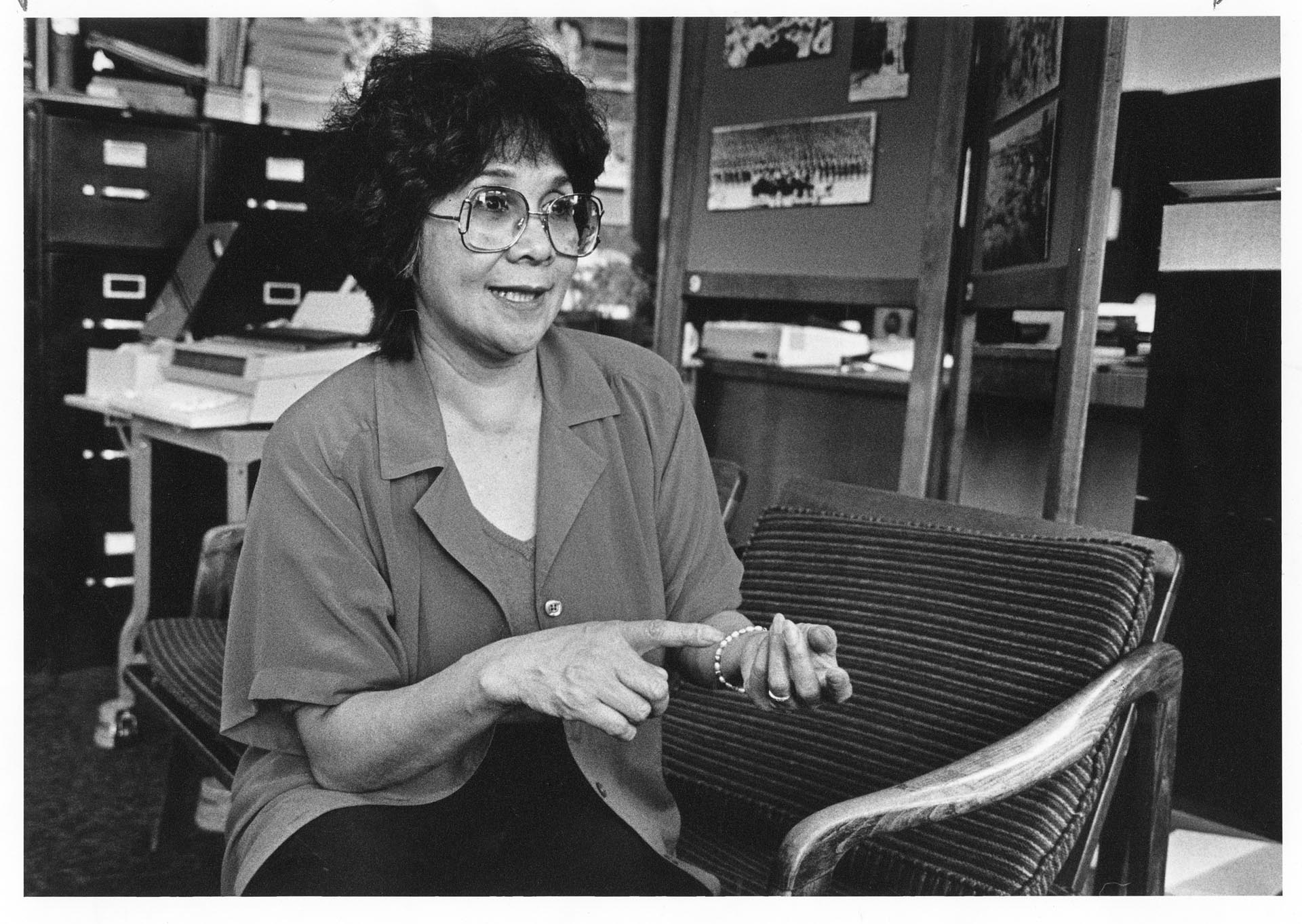 Image of Dorothy Cordova discussing education policy, Seattle, February 29, 1988