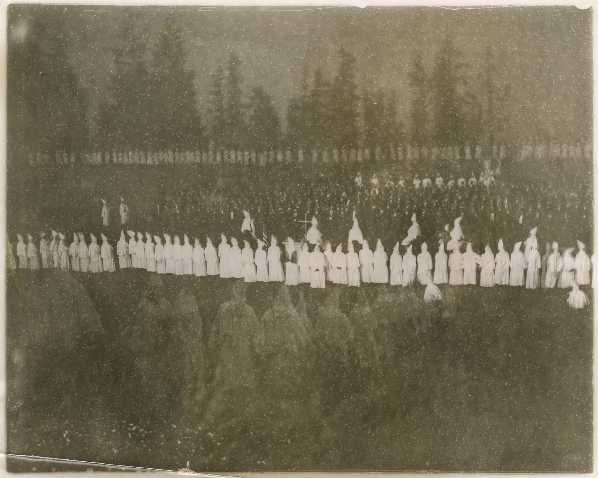 Image of Klansmen at initiation ceremony at Wilson Station, Renton, July 14, 1923