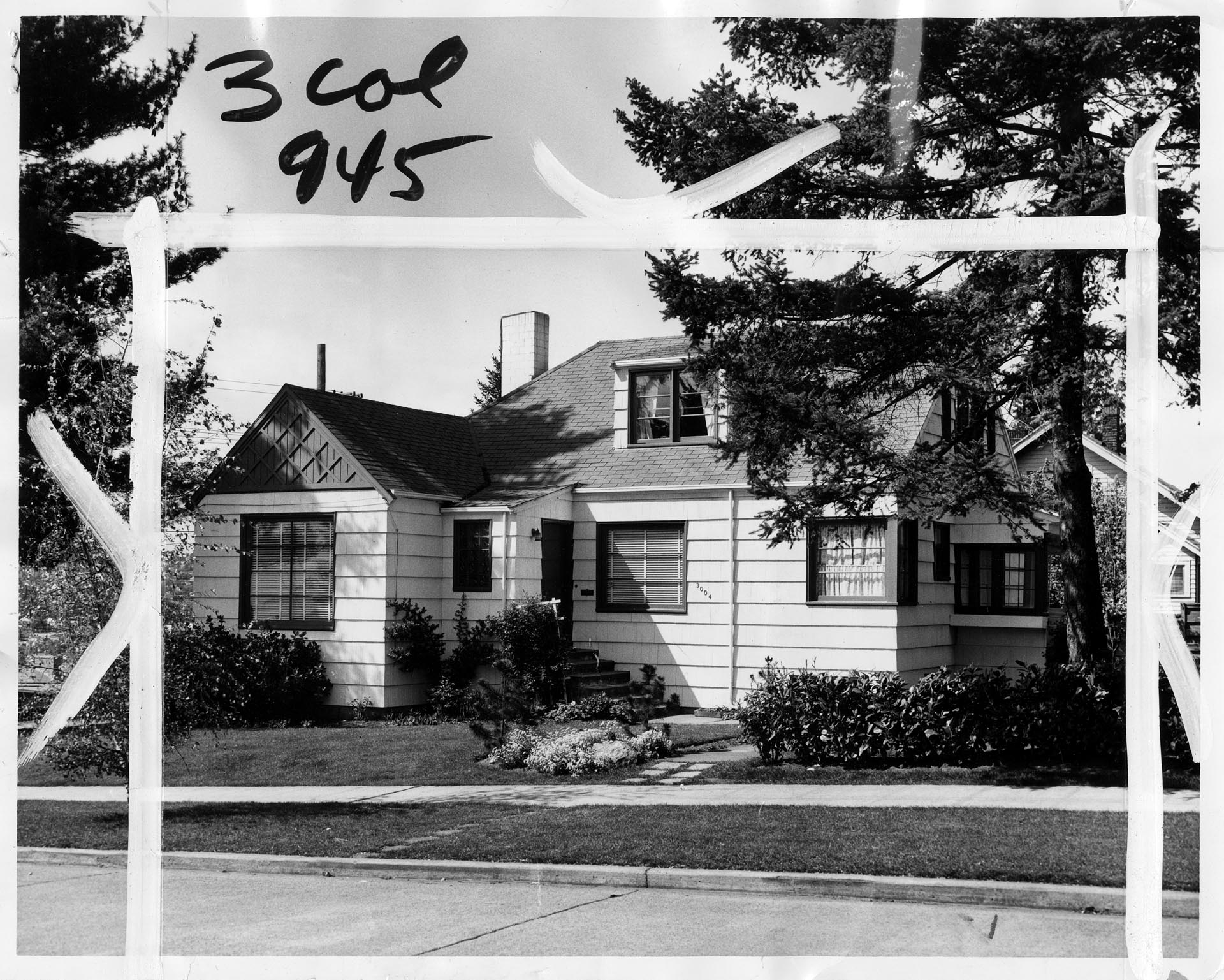 Image of House at center of debate in Open Housing Campaign, Seattle, May 2, 1959