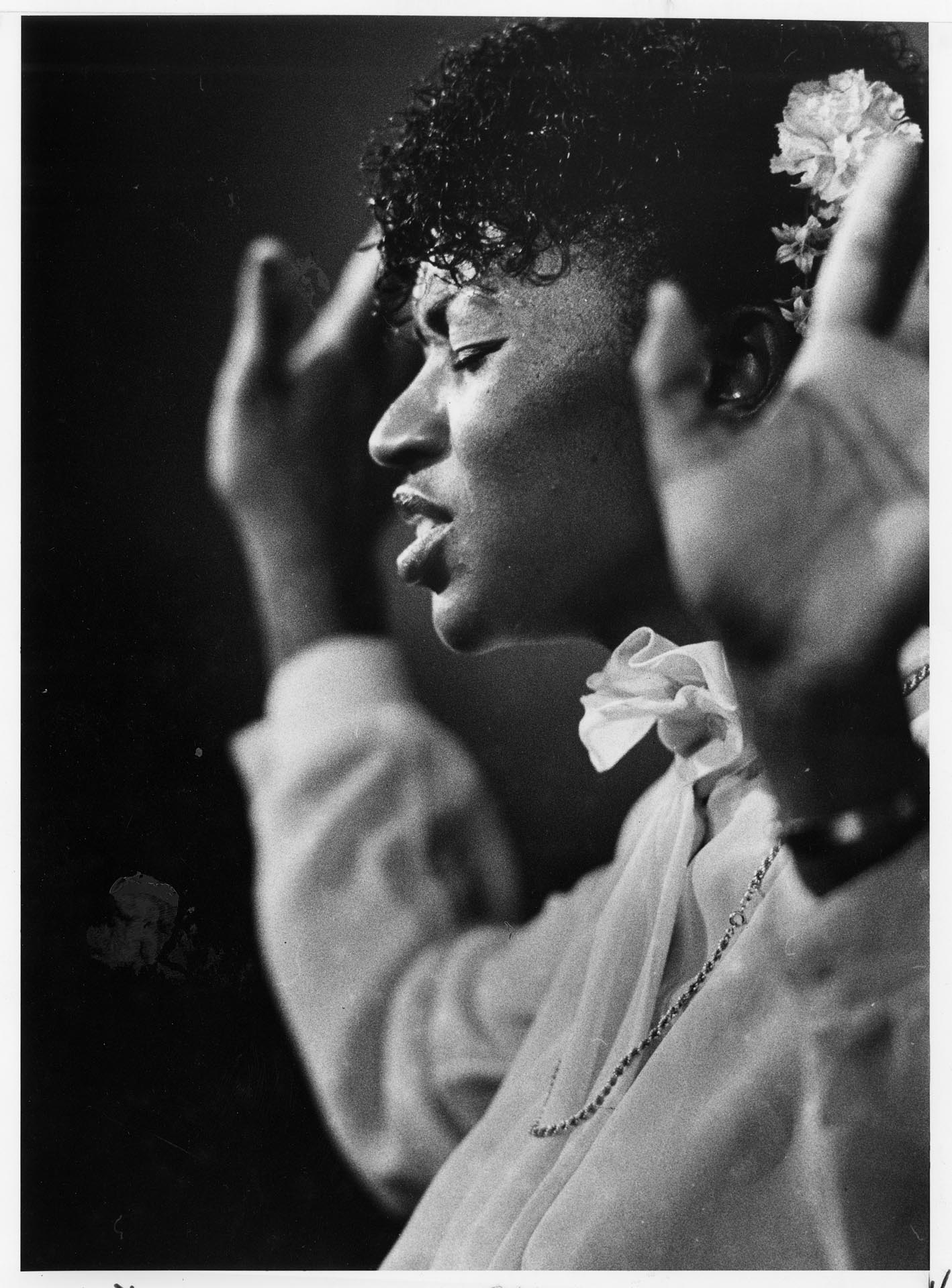 Image of Shirley Parker performing at Langston Hughes Cultural Arts Center, Seattle, December 20, 1982
