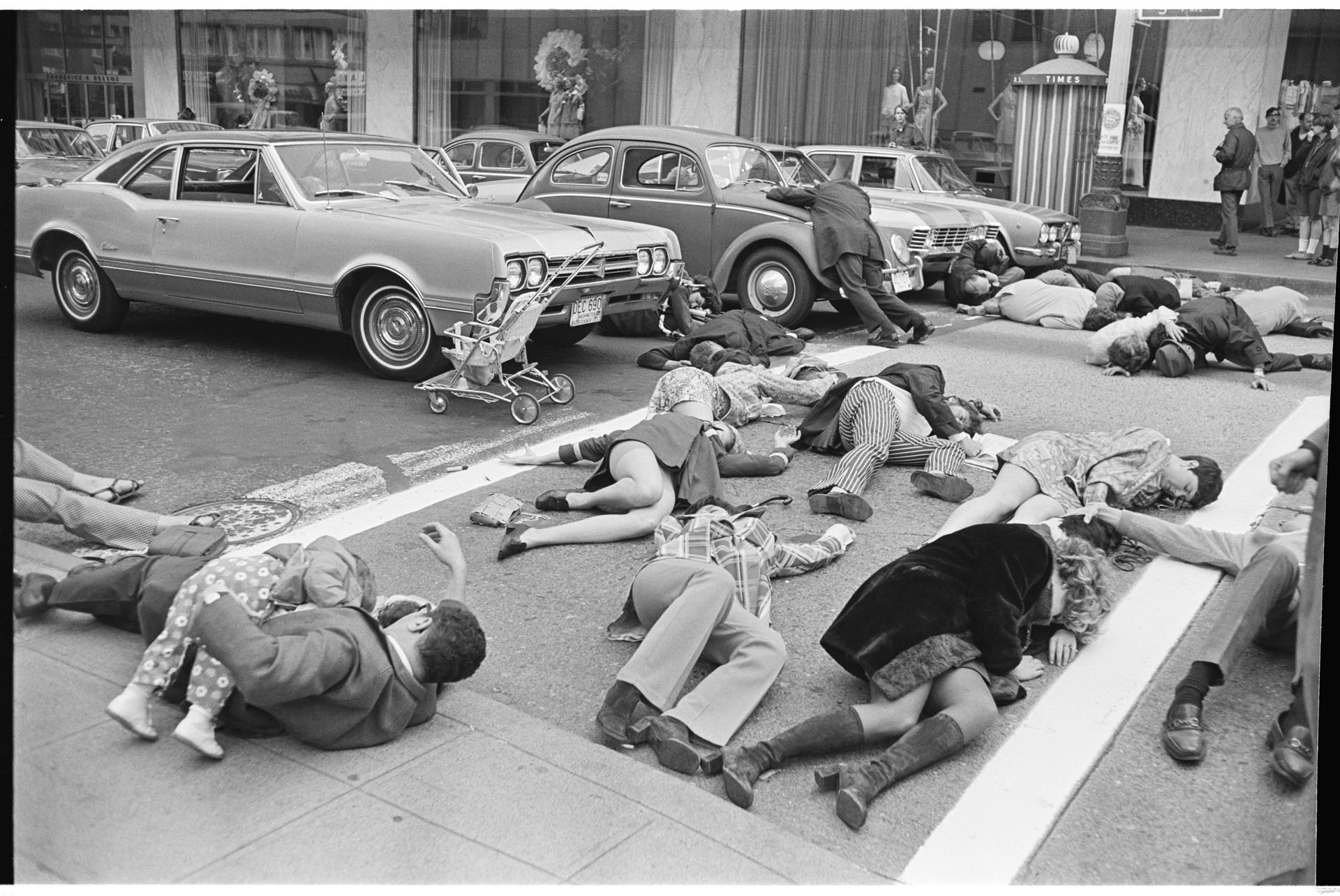 Image of Die-in protest to protest nerve gas shipments, Seattle, May 17, 1970