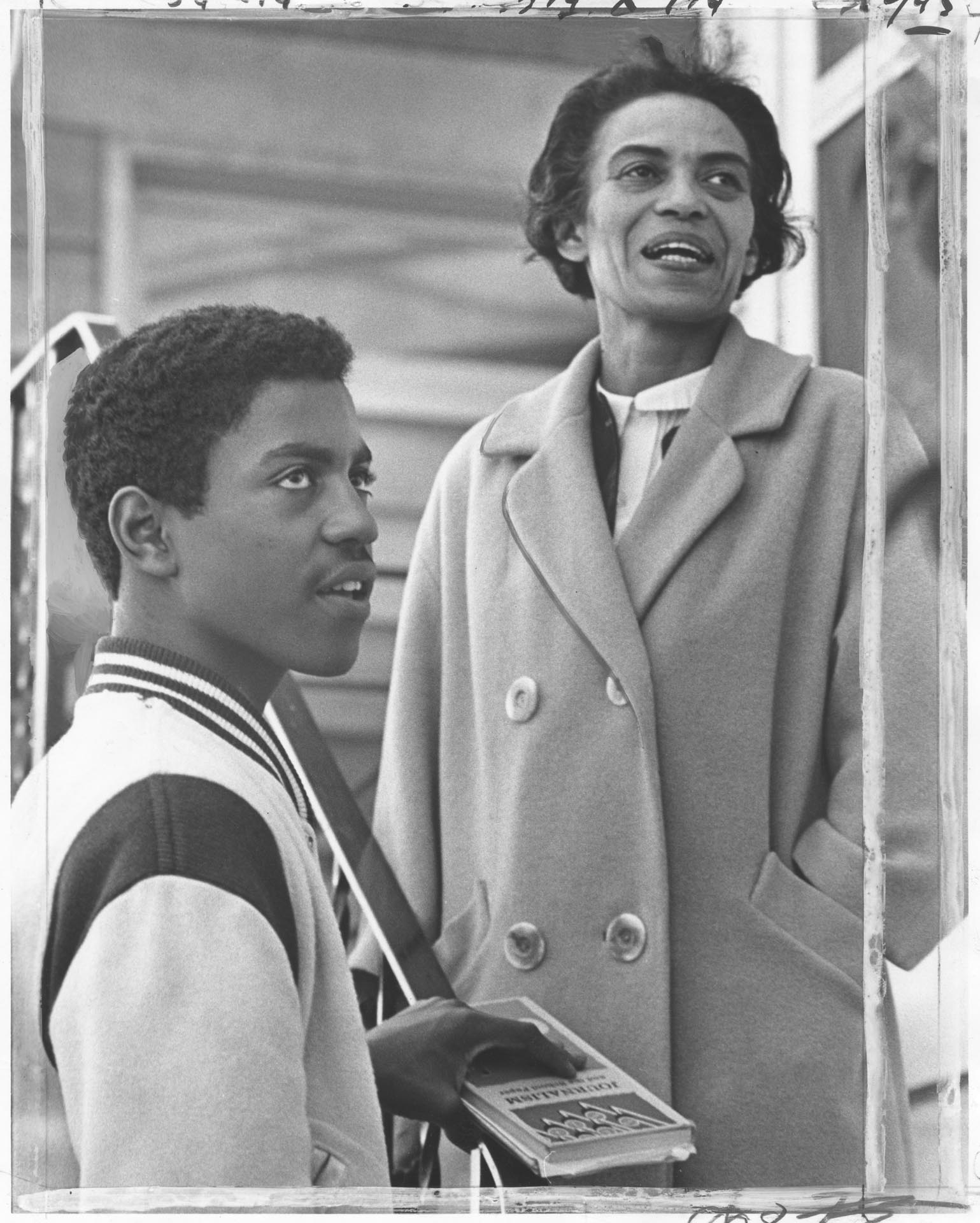 Image of Roberta Byrd Barr and her son Robert, May 4, 1967