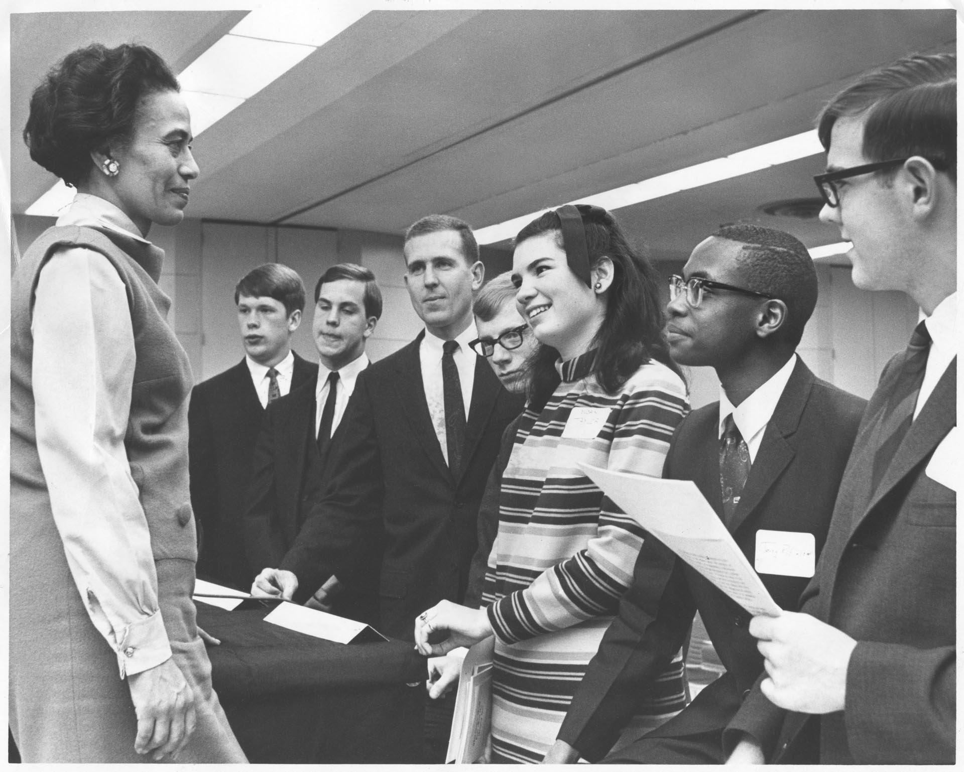 Image of Roberta Byrd Barr with Law Forum student panelists, Seattle Center, March 21, 1968