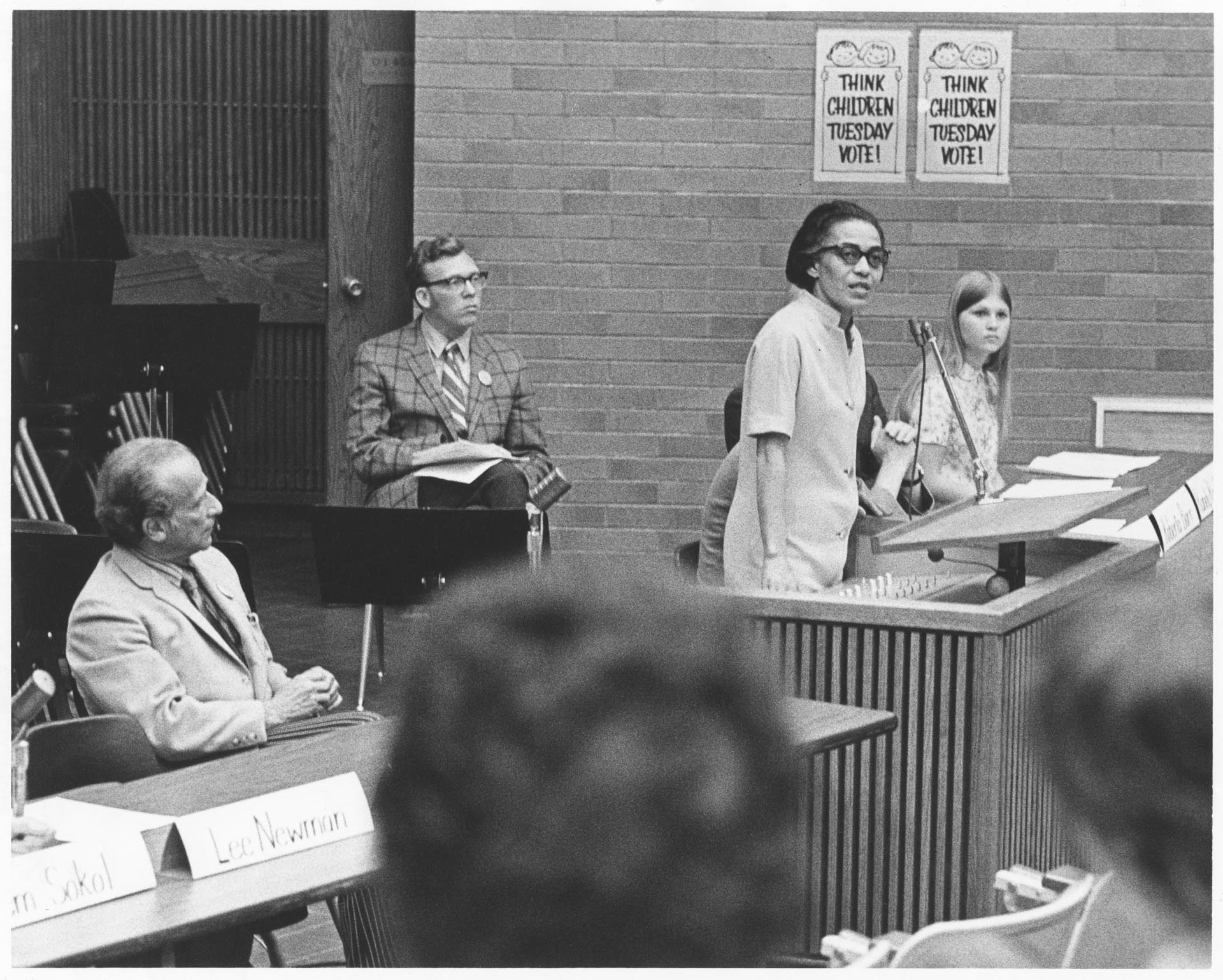 Image of Roberta Byrd Barr speaking at school levy rally, May 3, 1971