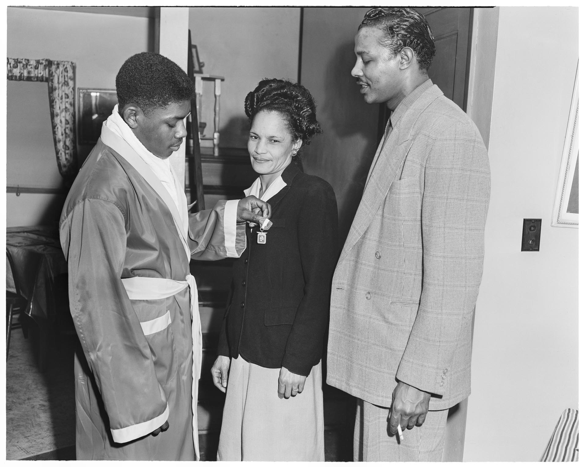 Image of Freddie Brown with Bill Ross and unidentified woman, Seattle,  February 24, 1949