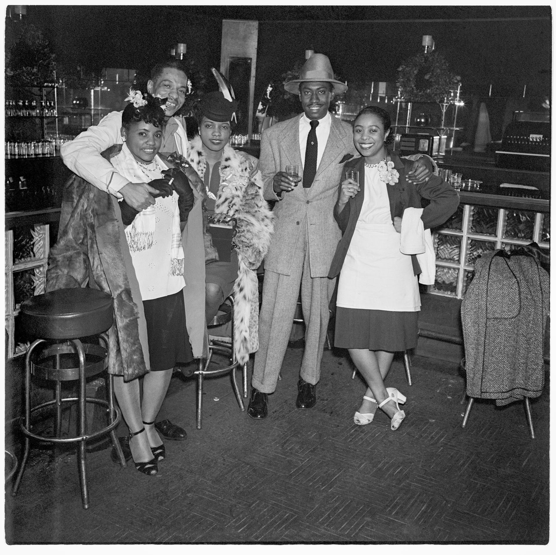 Image of Group near bar at Black & Tan nightclub, Seattle, circa 1945