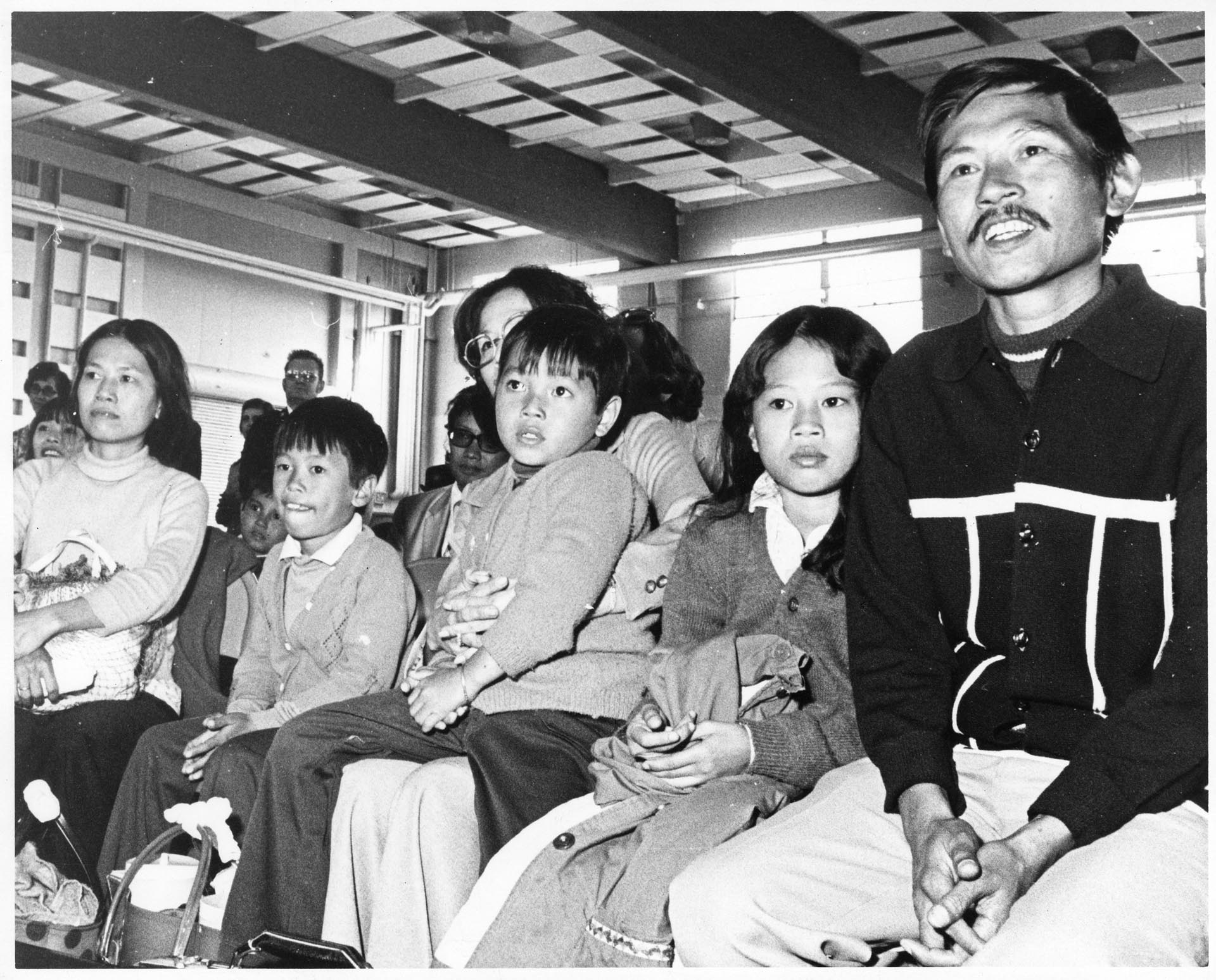 Image of The Dương family at Camp Murray, Washington, May 20, 1975