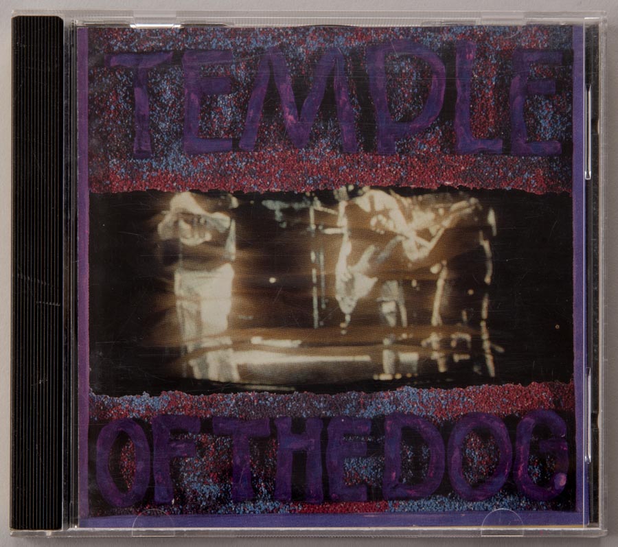 Image of Compact disc, Temple of the Dog, self-titled CD, A&M Records, © 1991