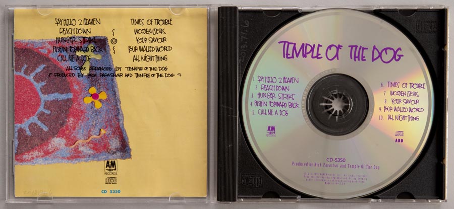 Image of Compact disc, Temple of the Dog, self-titled CD, A&M Records, © 1991