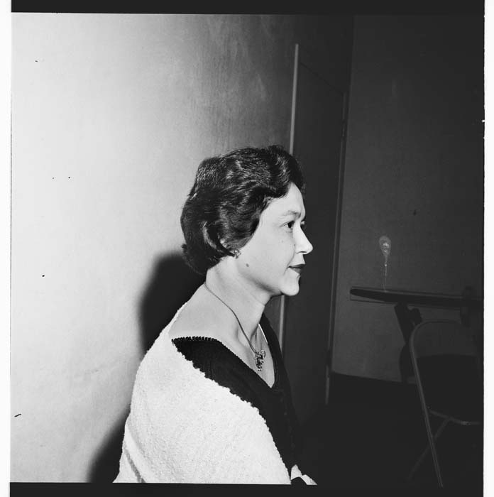 Image of Marie Edwards Beauty School hairstyle model, circa 1955