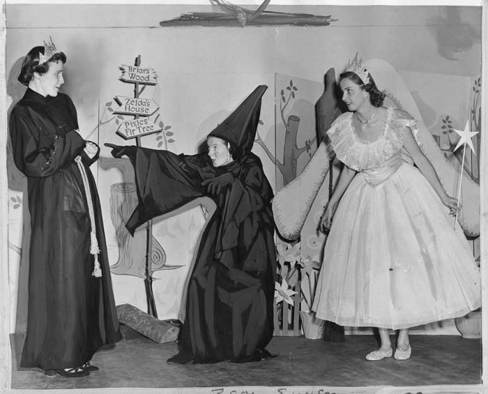Image of Junior League members performing 