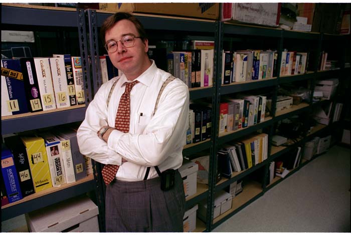 Image of John Jessen of Electronic Evidence Discovery in his office, Seattle, November 12, 1993