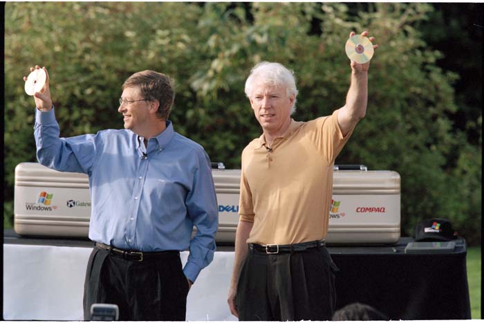 Image of Bill Gates and Jim Allchin with Windows XP discs, Redmond, August 24, 2001