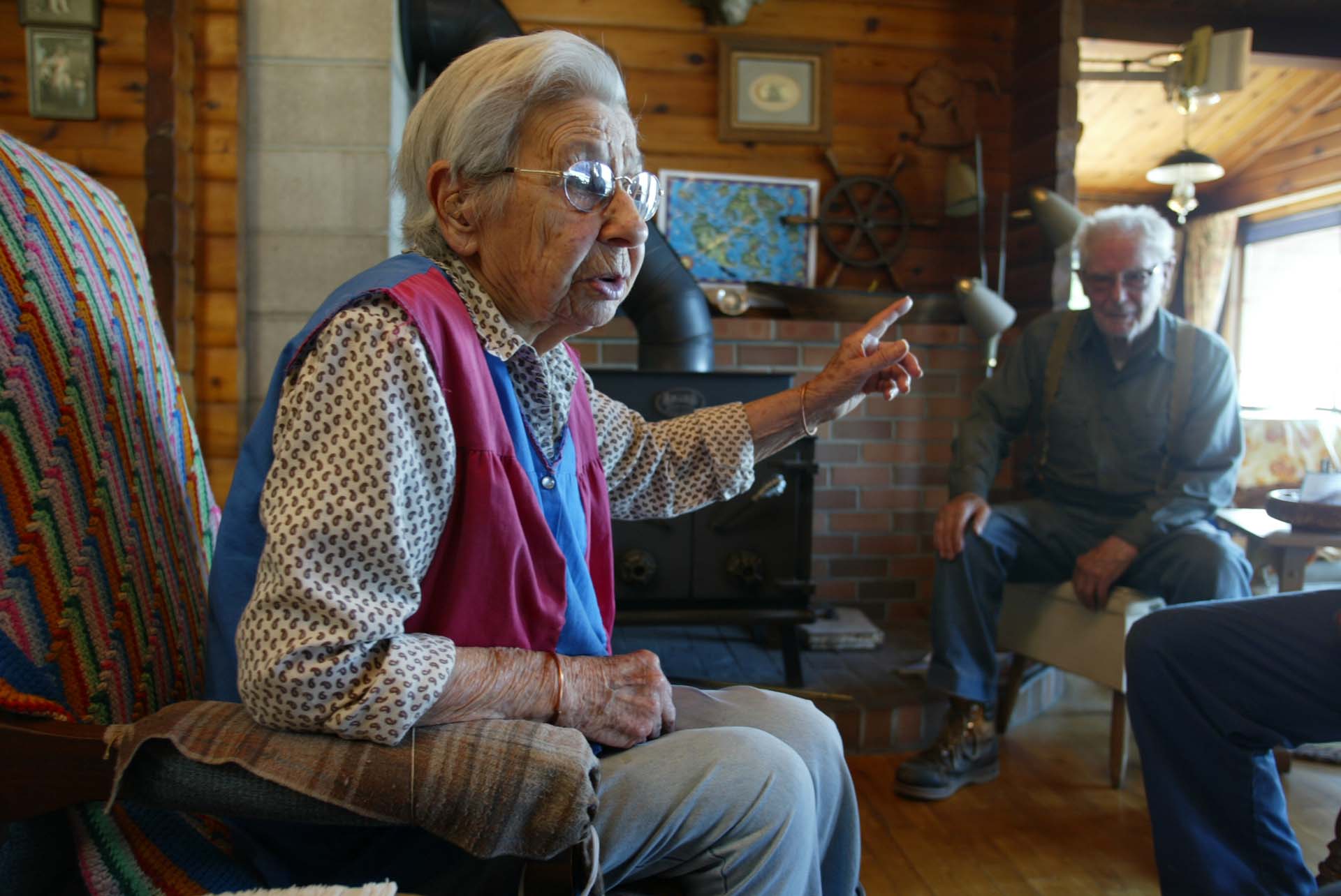Image of Caroline Mills at her home on Stuart Island, July 21, 2002