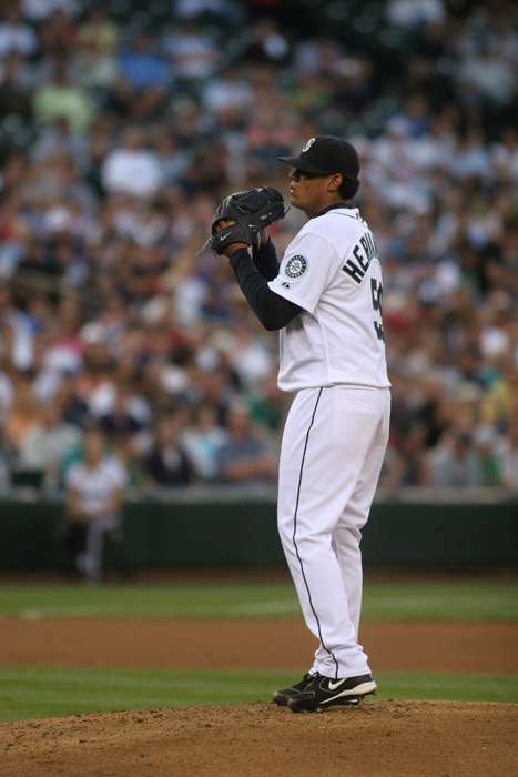 Image of Félix Hernández pitching during his first win, Safeco Field, Seattle, August 9, 2005