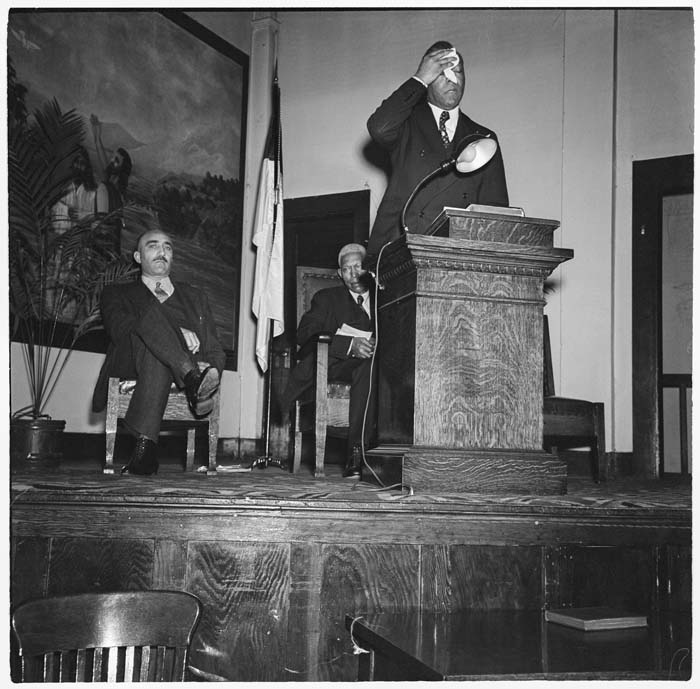 Image of A. Philip Randolph at lecturn, Seattle, circa 1947