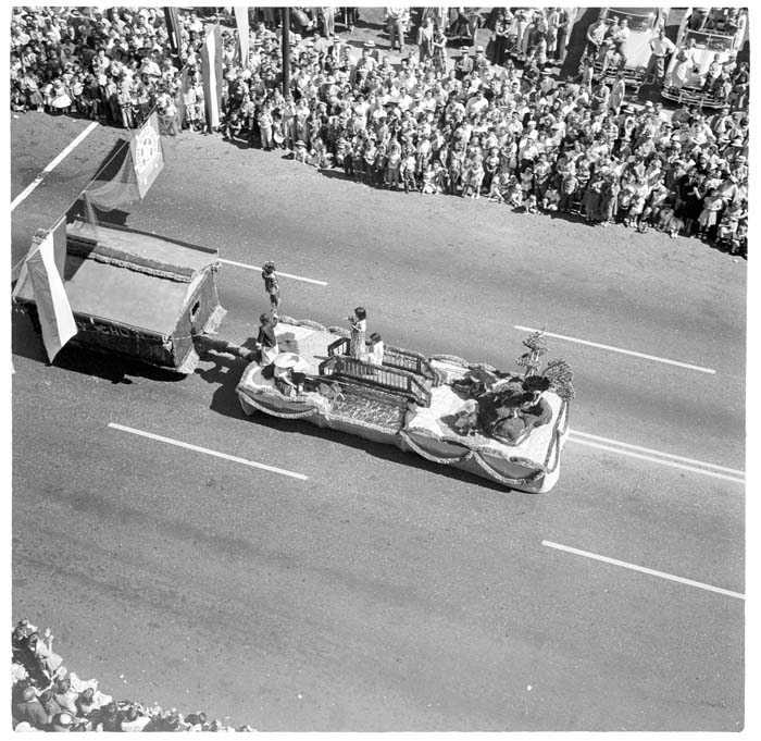 Image of Ruby Chow float in the Seafair Parade, August 5, 1952