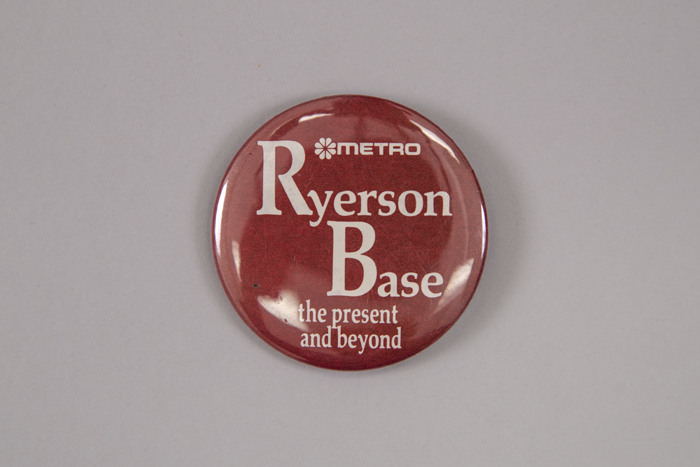Image of Button pin, 