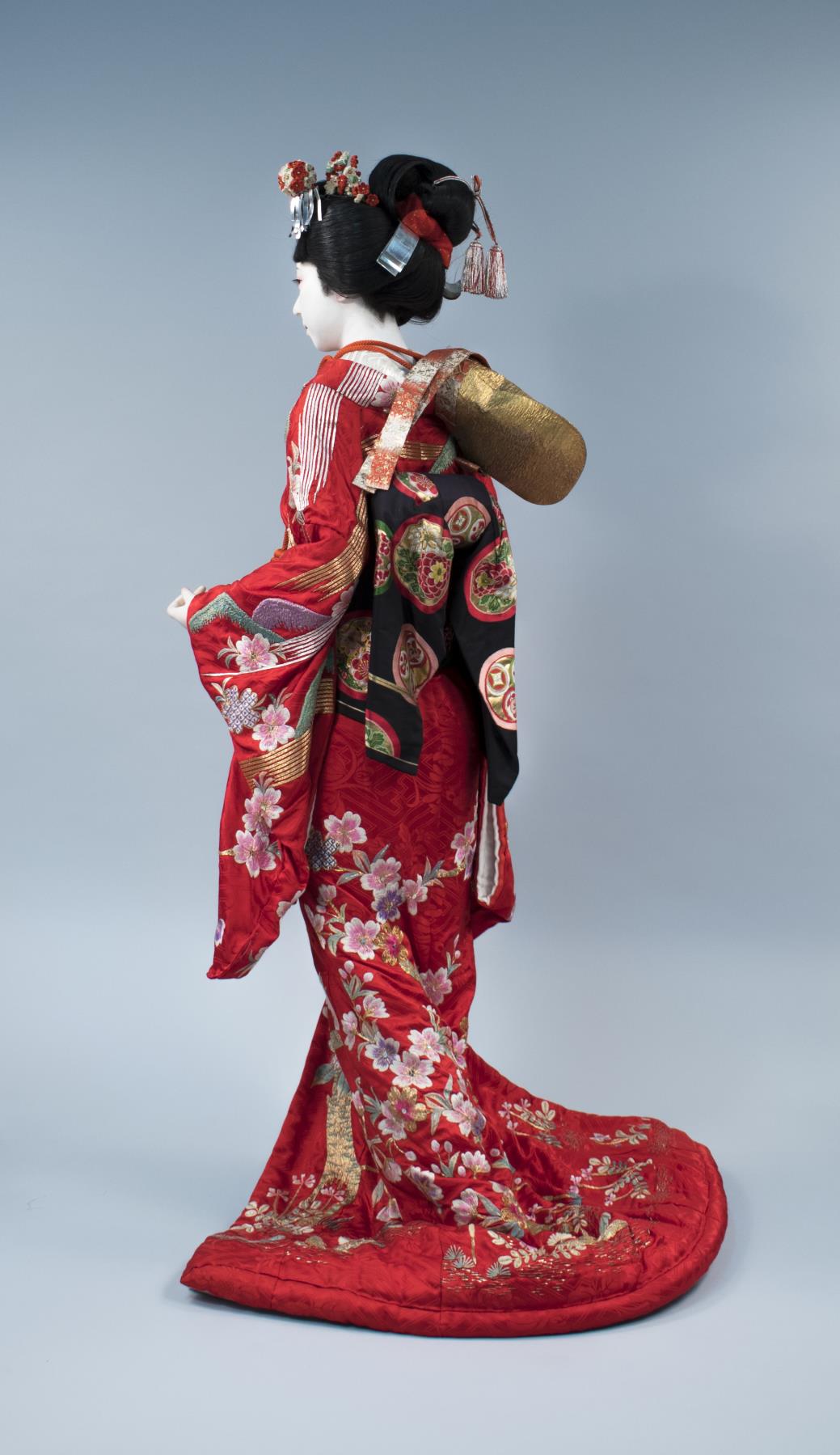 Image of Mannequin dressed to represent Japanese court lady Shizuka Gozen, ca. 1951