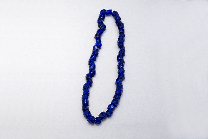 Image of Cobalt blue bead necklace, ca. 1865