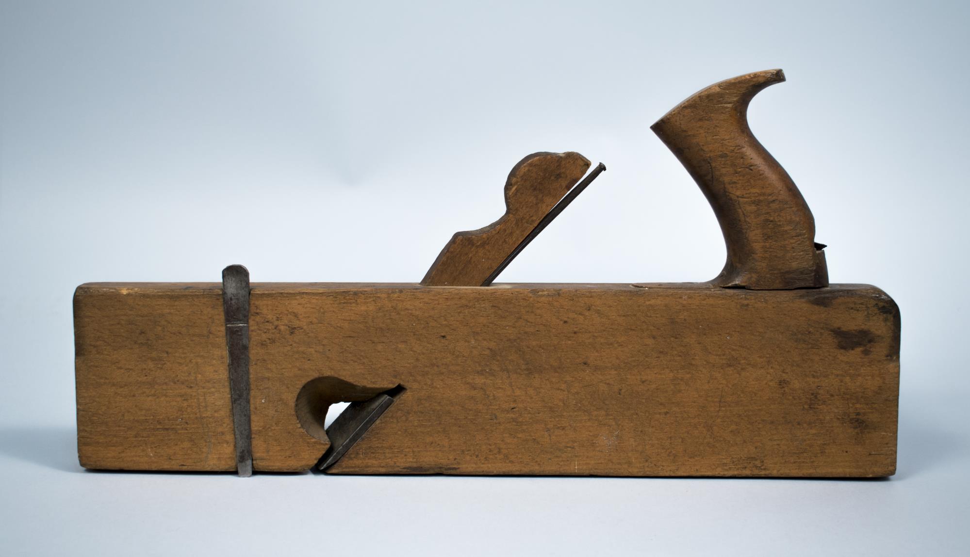 Image of Molding plane made by the Ohio Tool Company, ca. 1880s