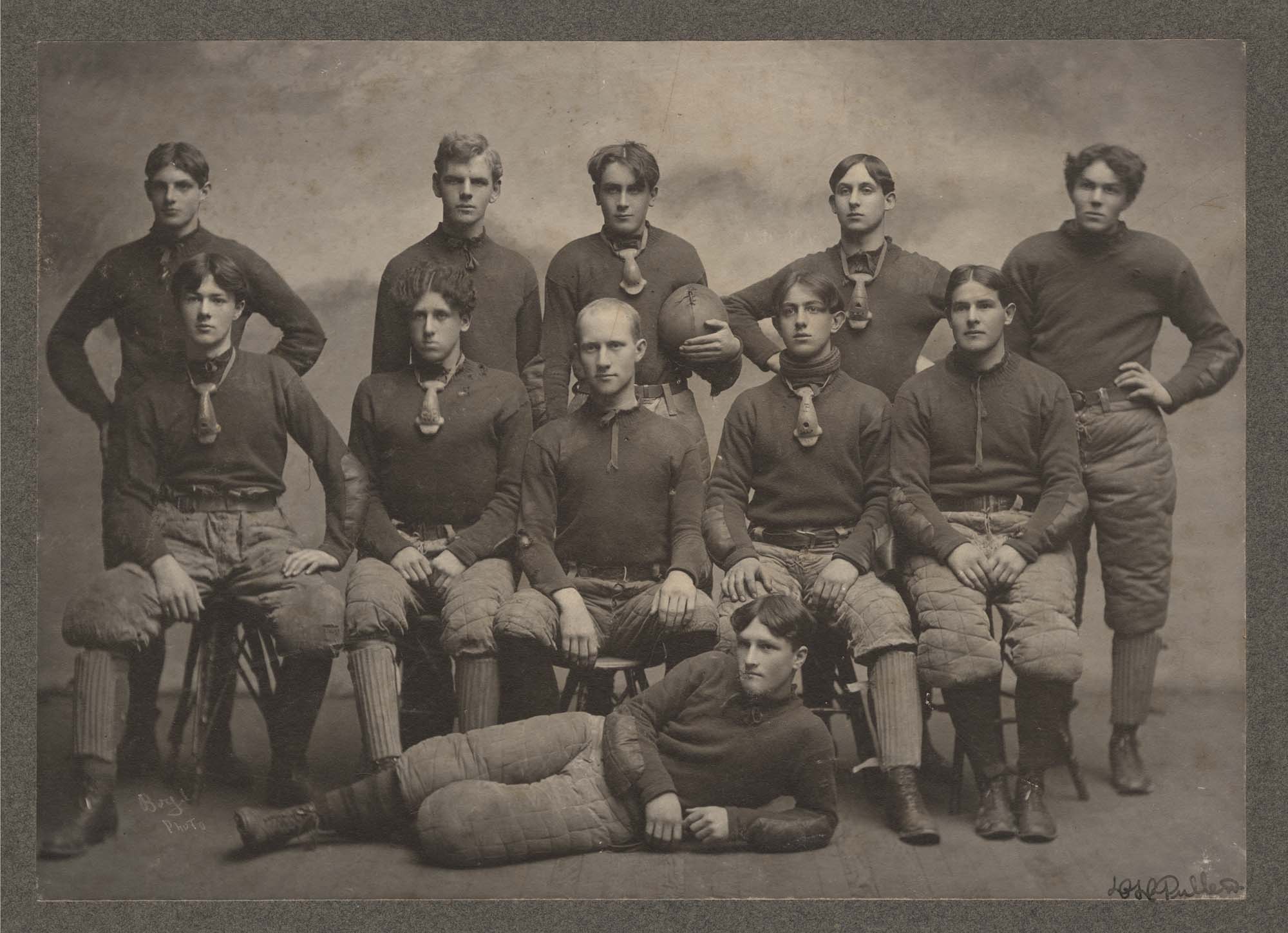 Image of University of Washington football team, circa 1903