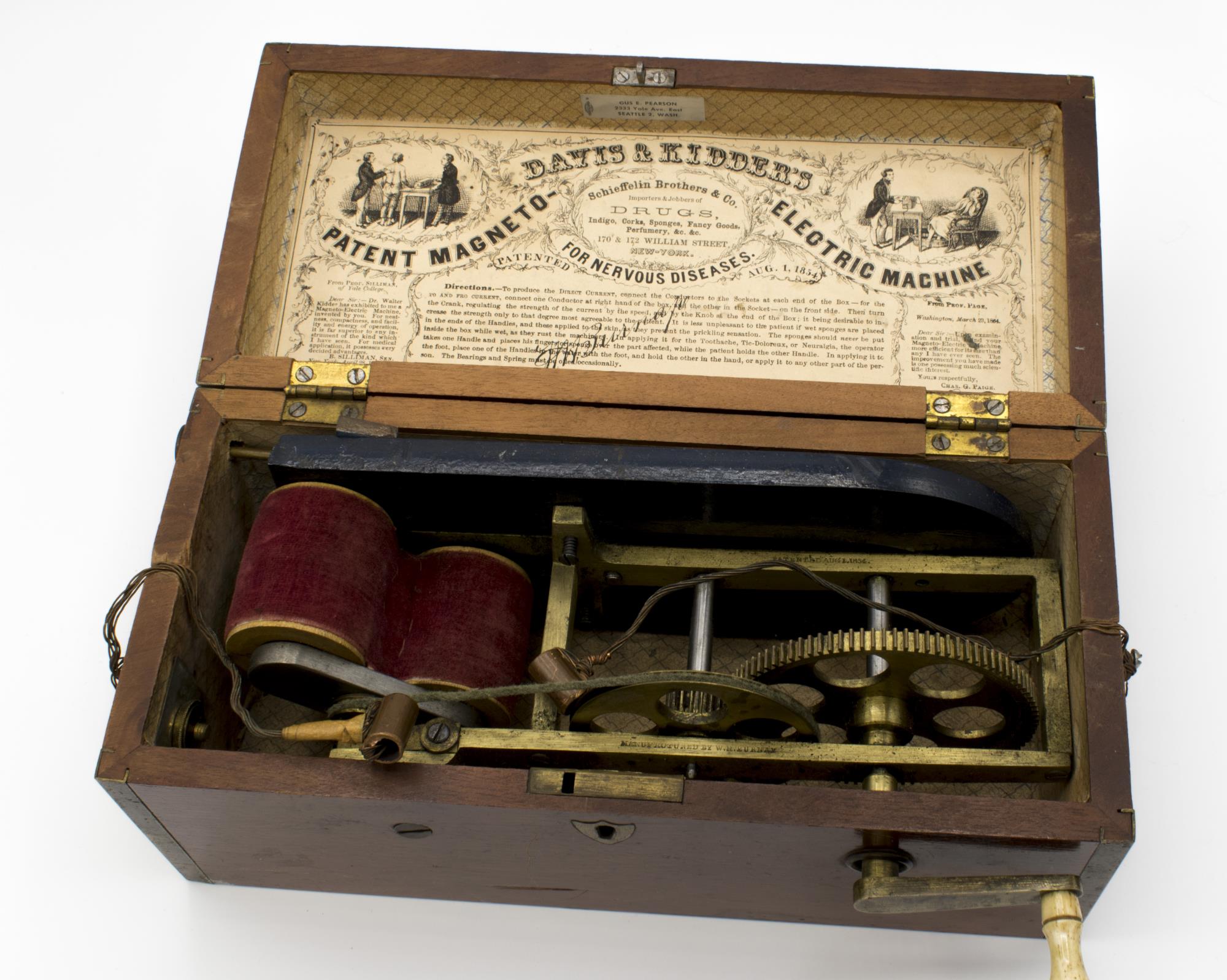Image of Electrotherapy machine, 1854