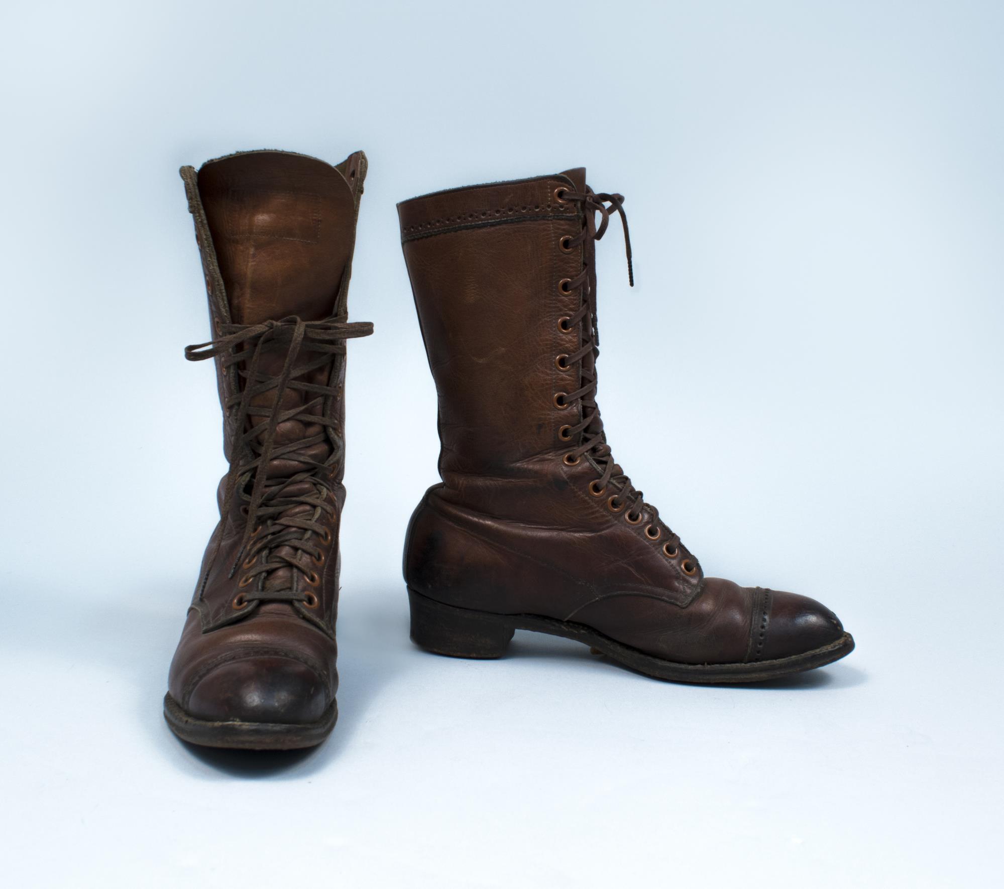 Image of Brown work boots, 1920s