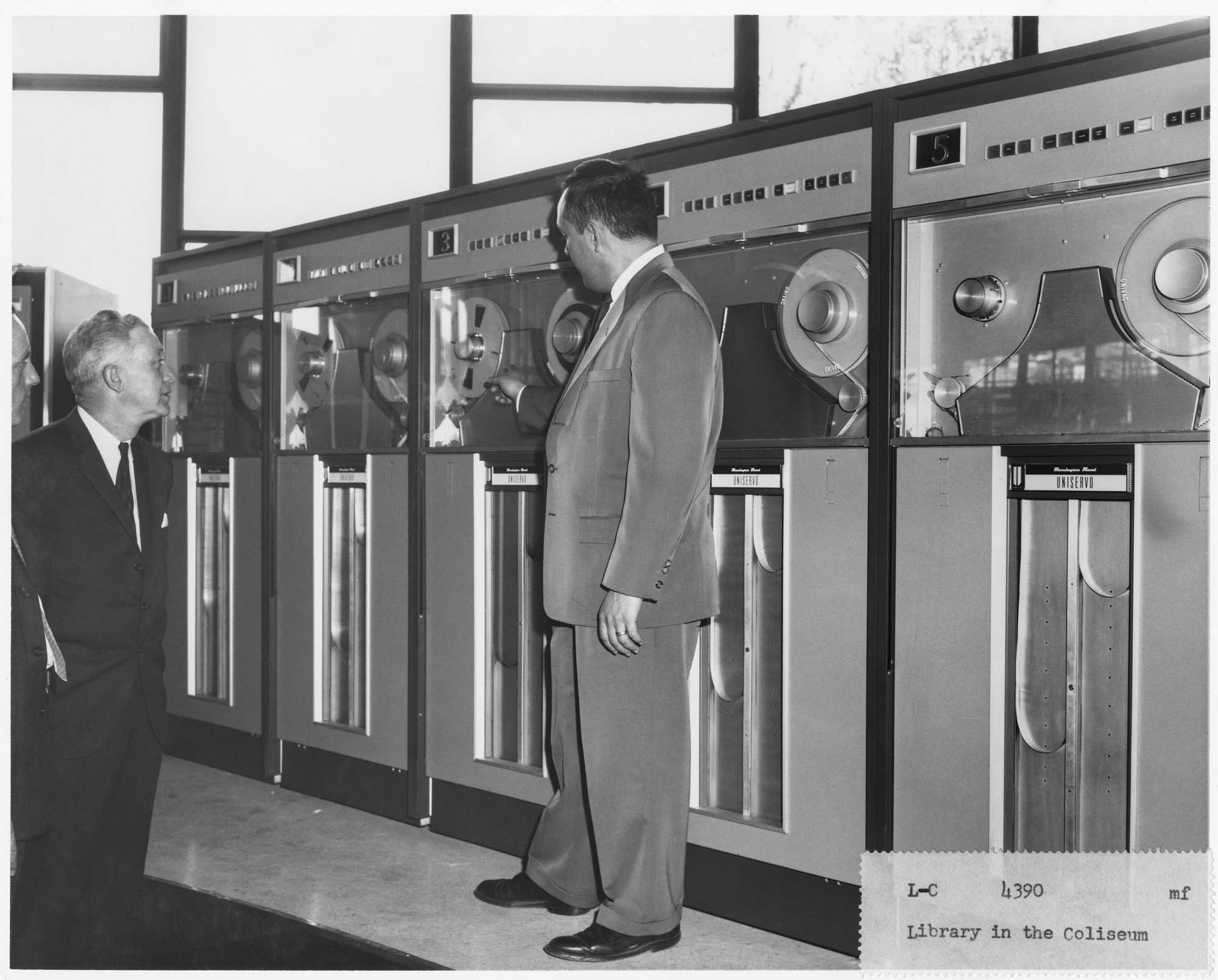 Image of UNIVAC computer in American Library Association exhibit, Seattle World's Fair, 1962