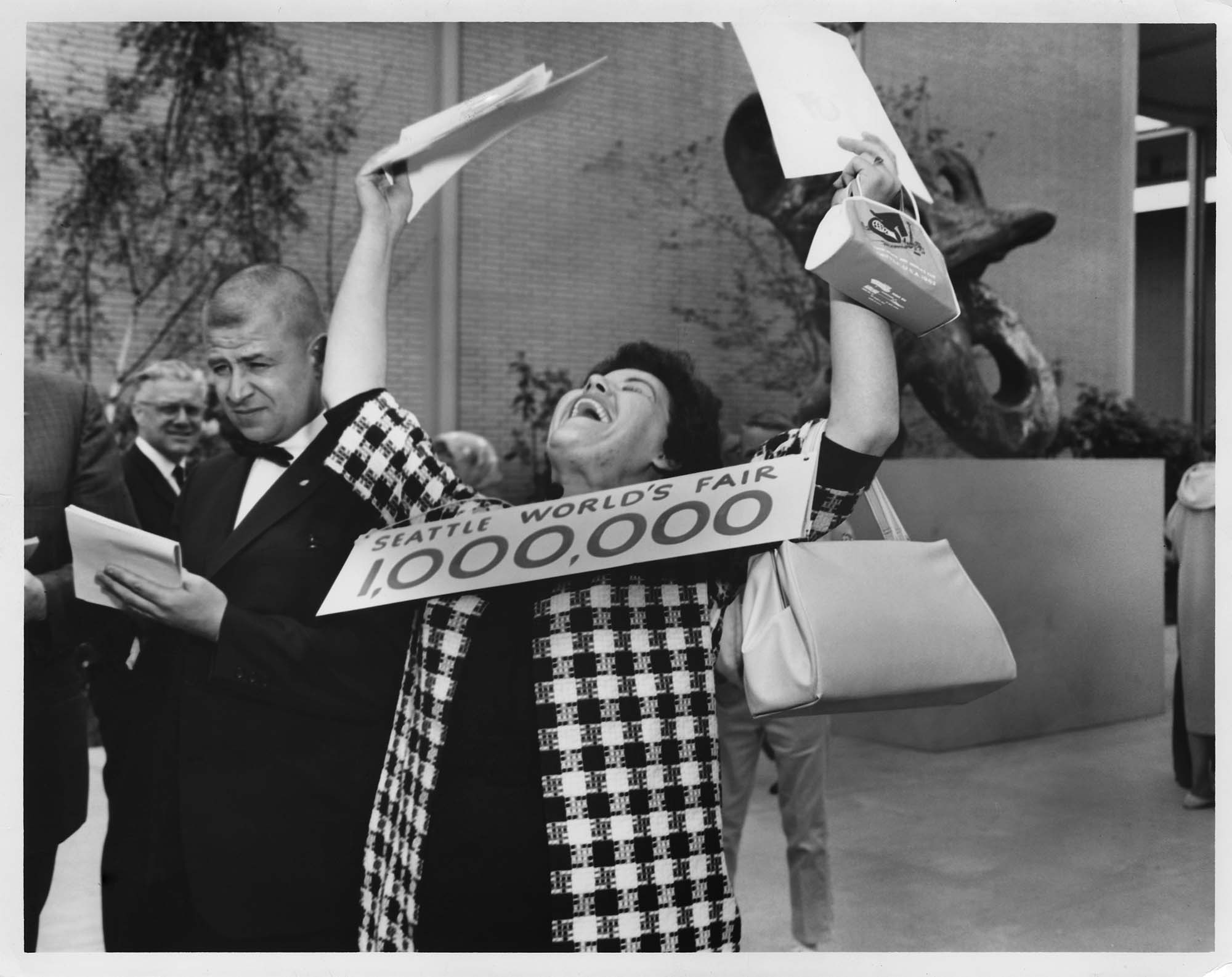 Image of Millionth visitor to Seattle World's Fair, May 19, 1962
