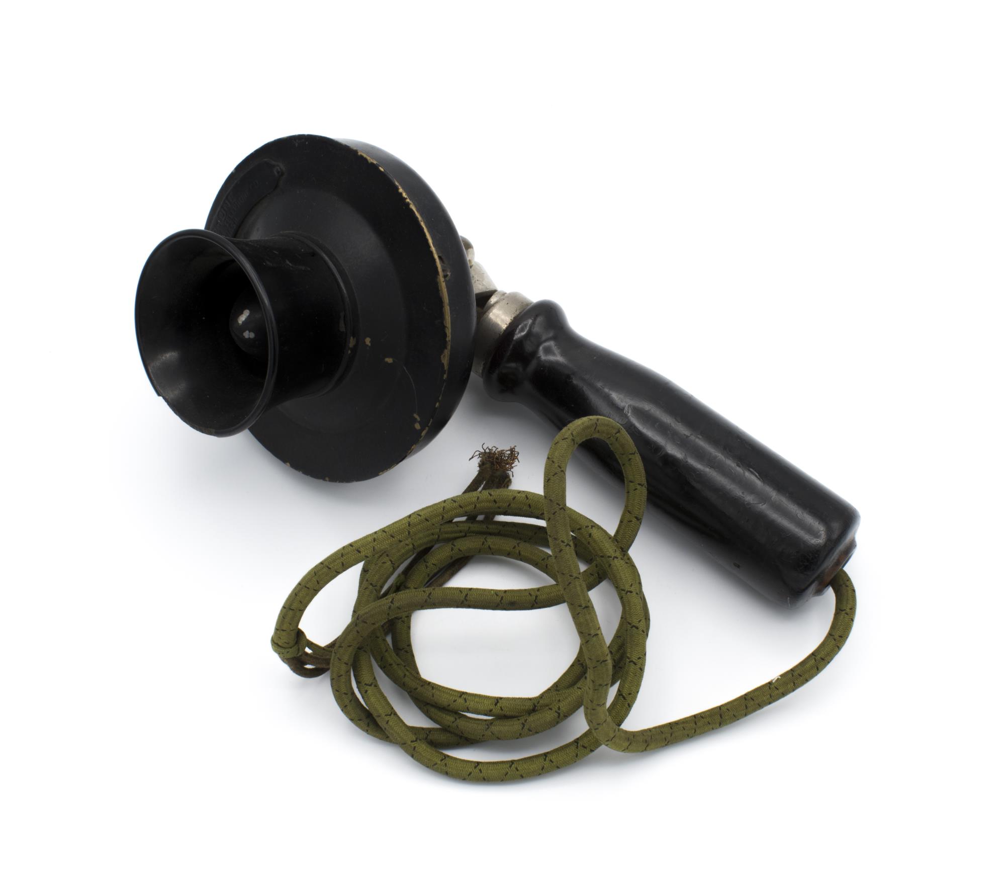 Image of Telephone handset made by Universal High Power Telephone Co., 1917-1933