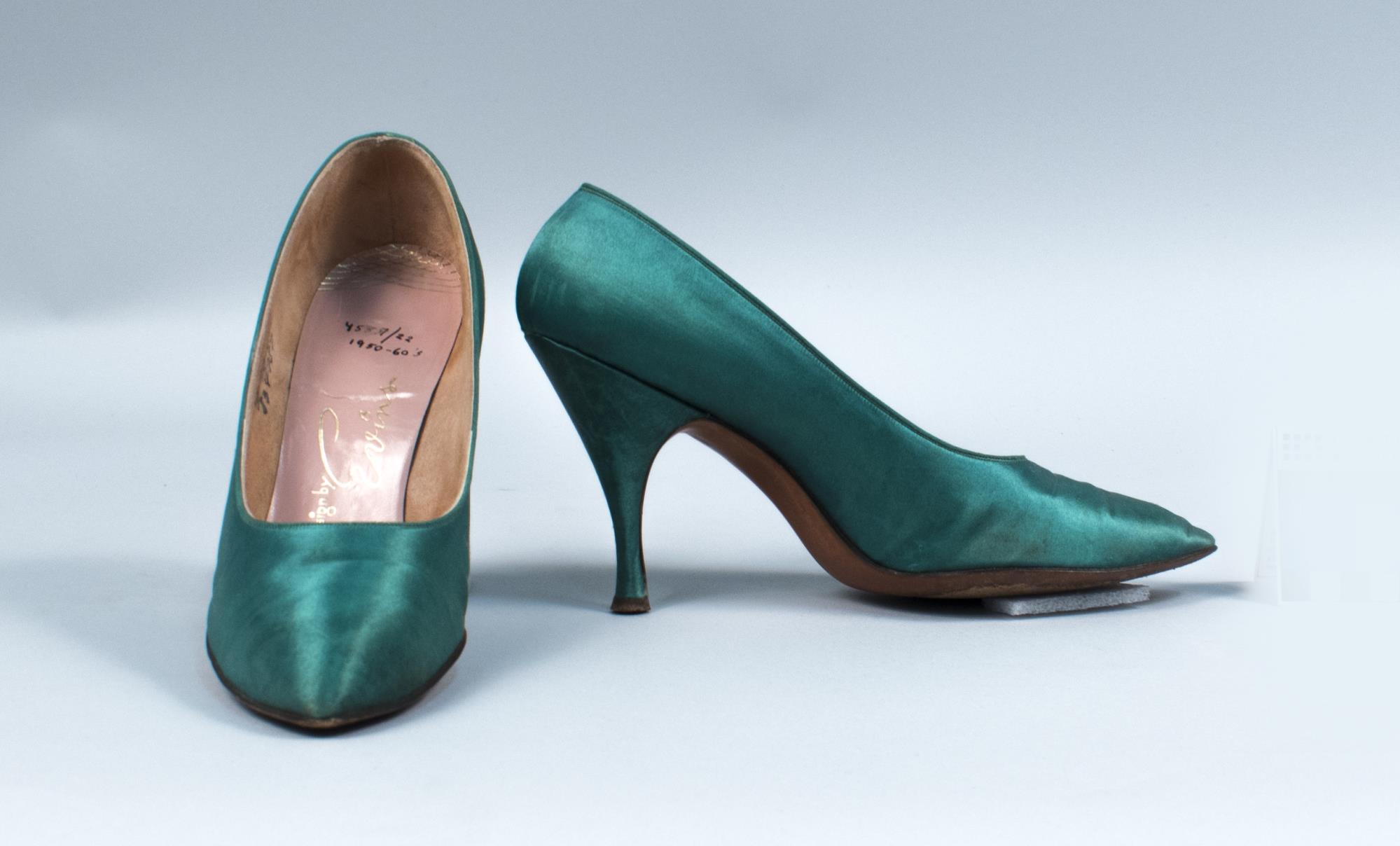 Image of Green satin pumps sold at I. Magnin department store, 1950s