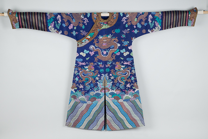 Image of Chinese Dragon Robe from the Goon Dip family, ca. 1900-1920