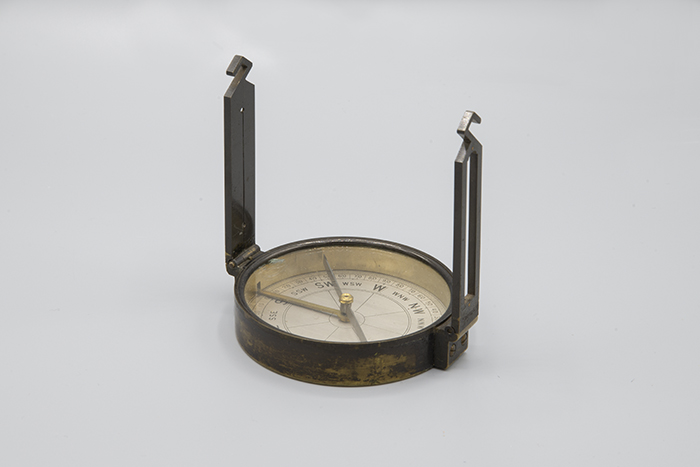 Image of Compass owned by David Denny, ca. 1850
