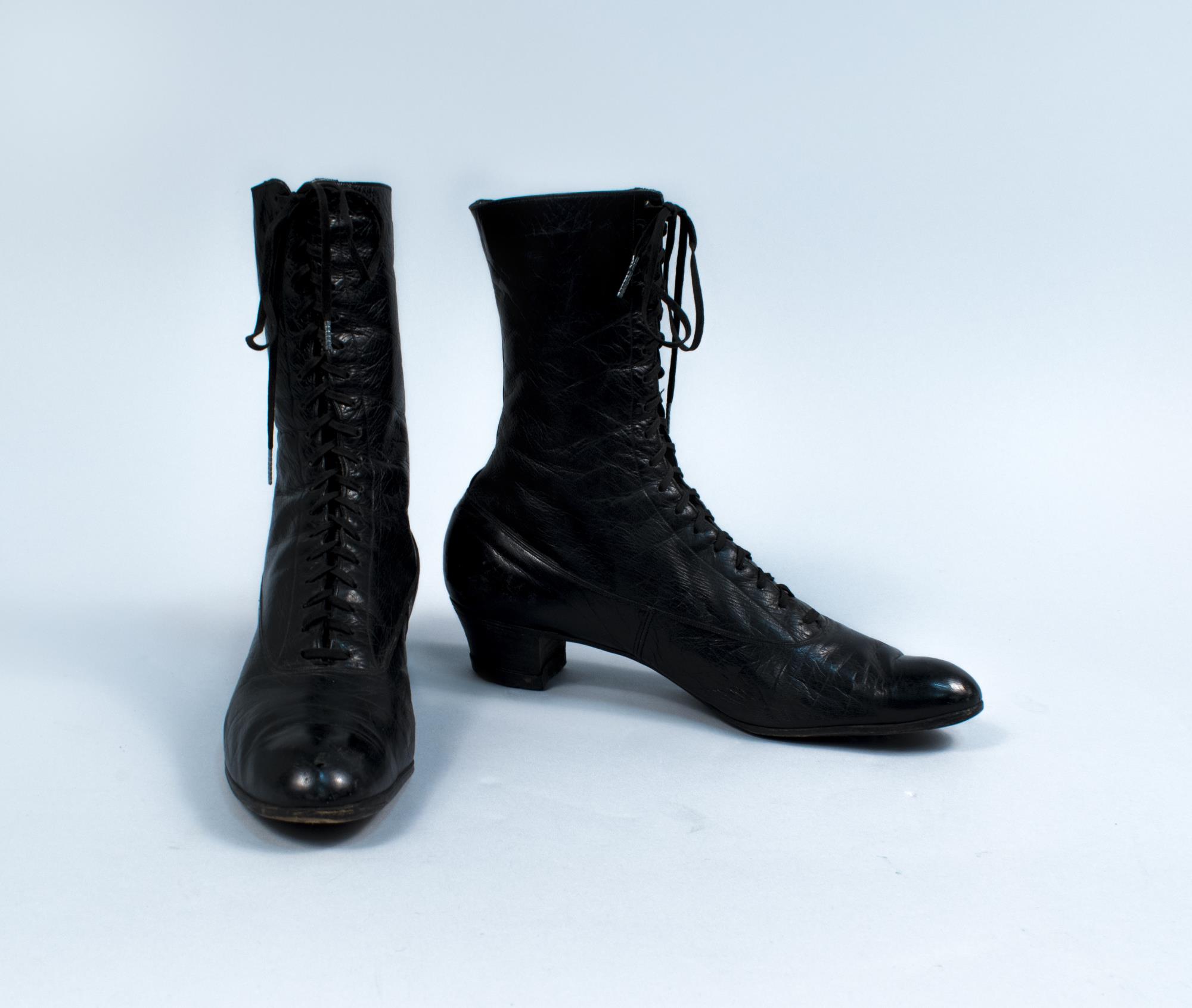 Image of High-laced black kid leather walking boots, 1916