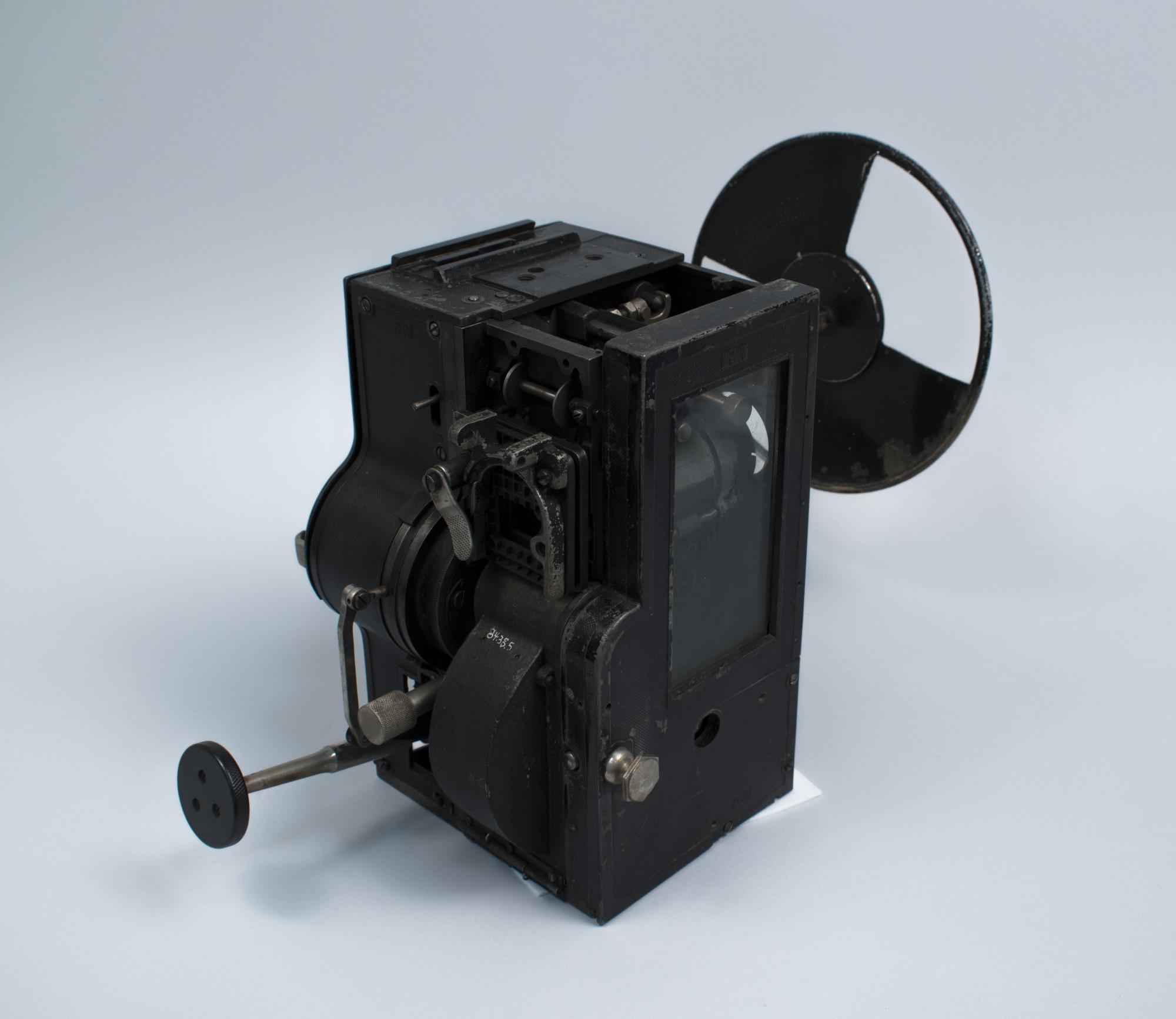 Image of Reel-to-reel silent movie projector, 1916