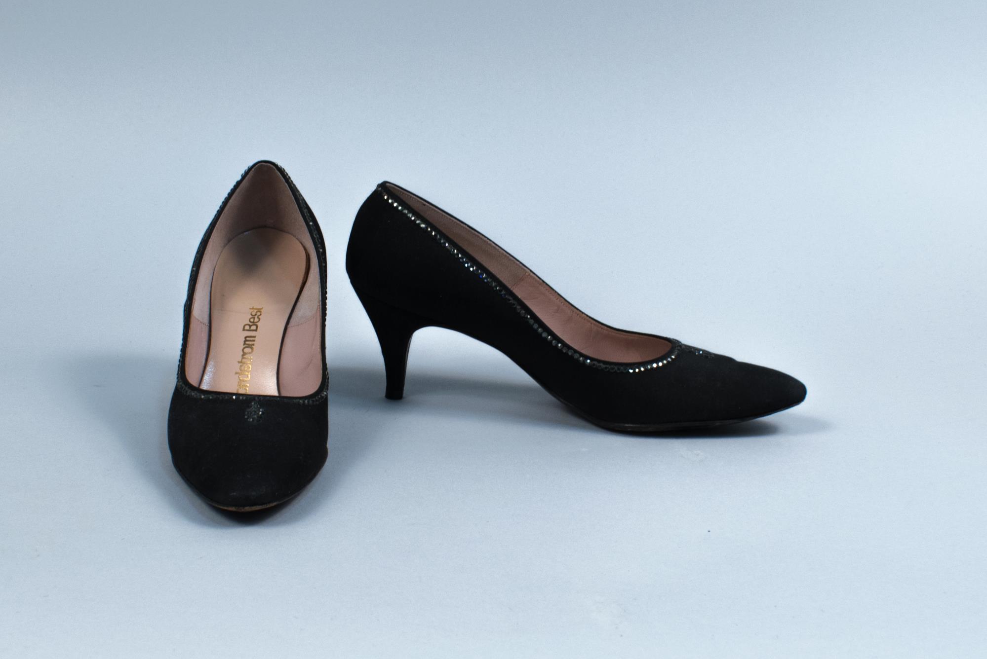 Image of Black pump evening shoes, ca. 1960s