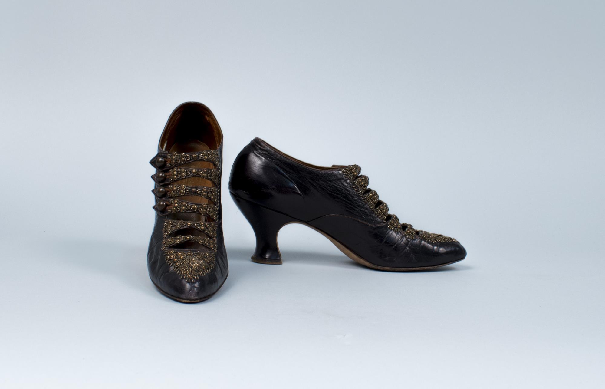 Image of Bronzed kid leather shoes, ca. 1912