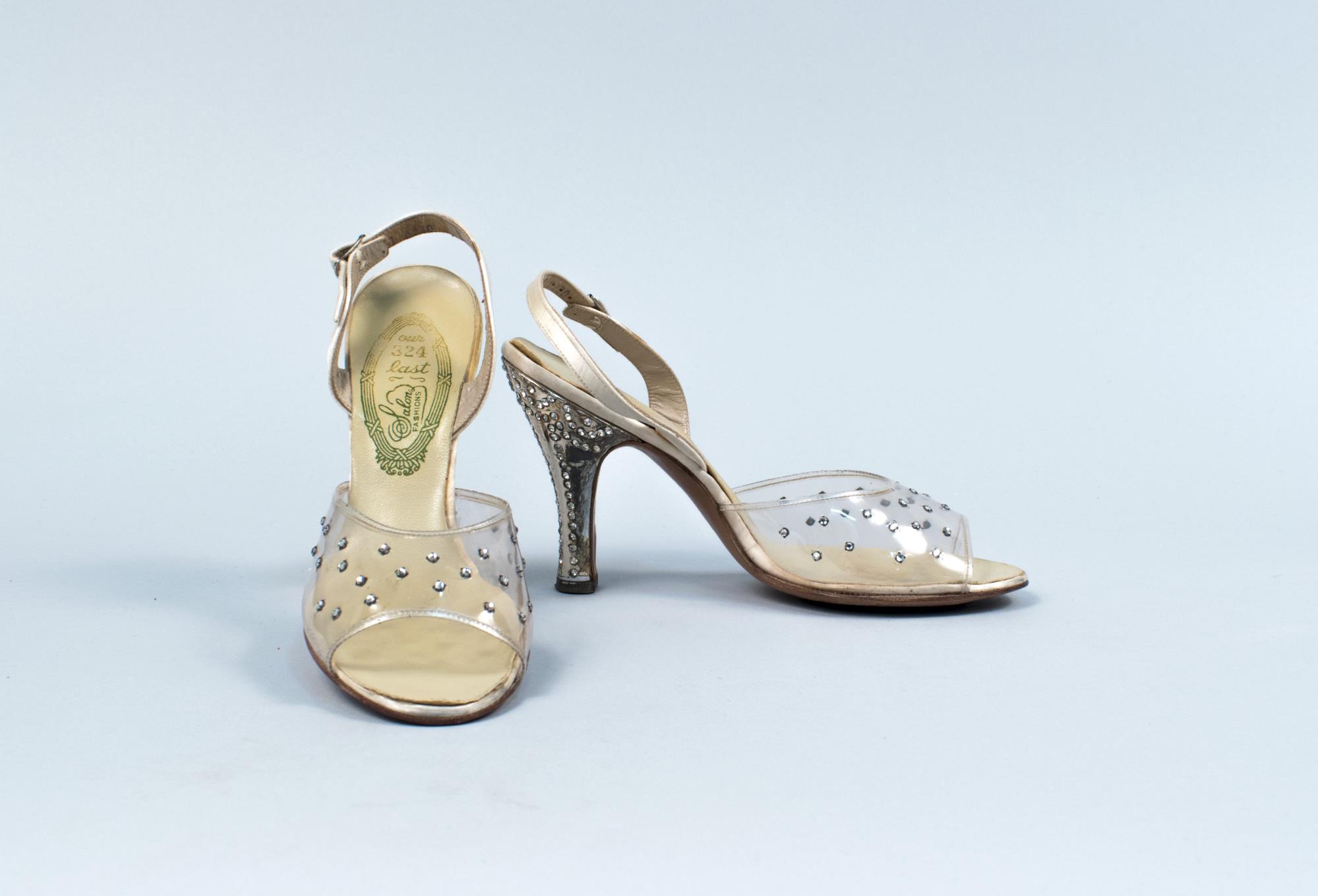 Image of Pair of sandal pumps, ca. 1948