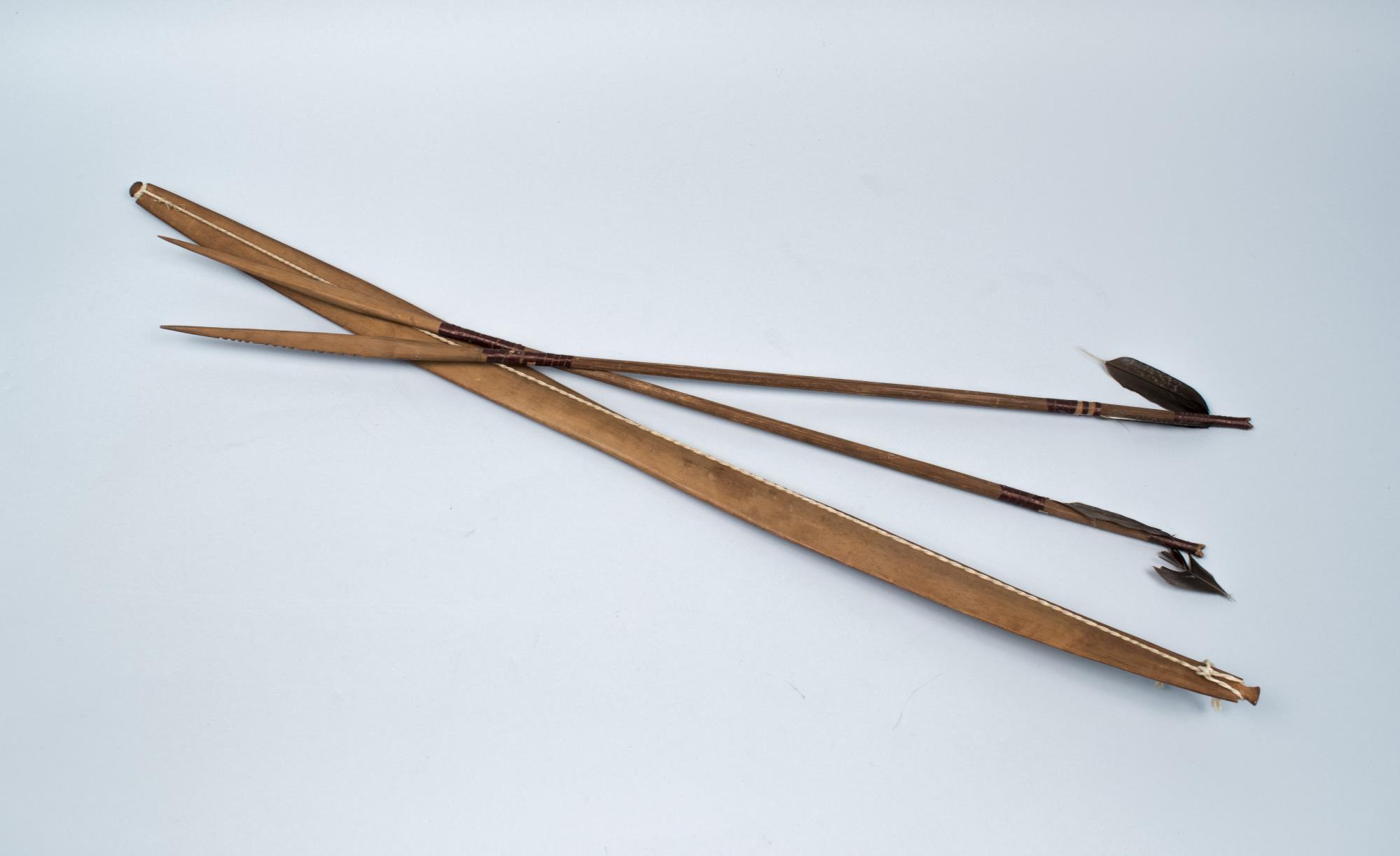 Image of Bow and two arrows, attributed to Kikisoblu (Princess Angeline), late 1800s